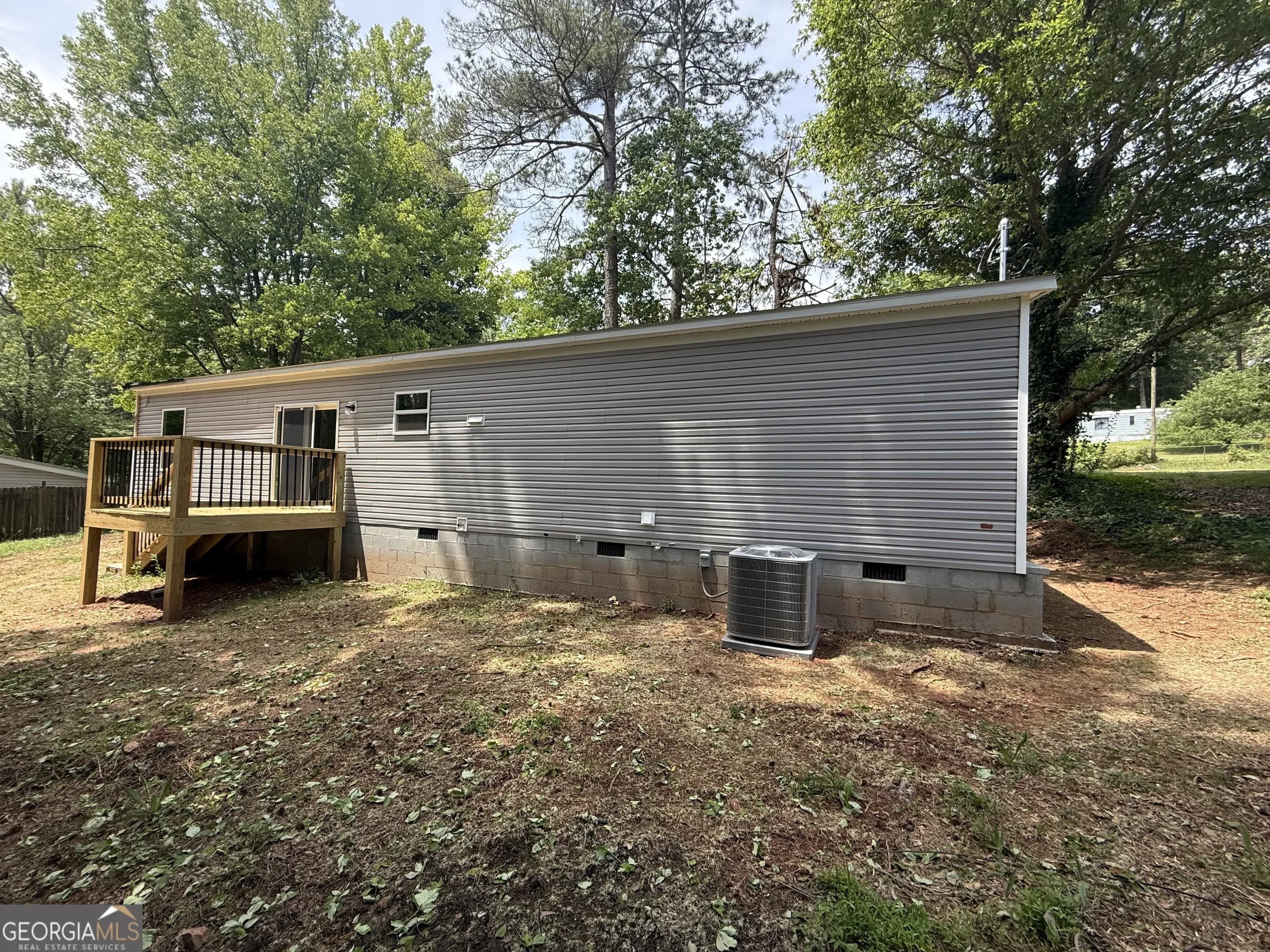 166 Evergreen Dr — photo 5 of 12