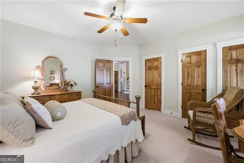 136 Lullwater Ln — photo 22 of 80