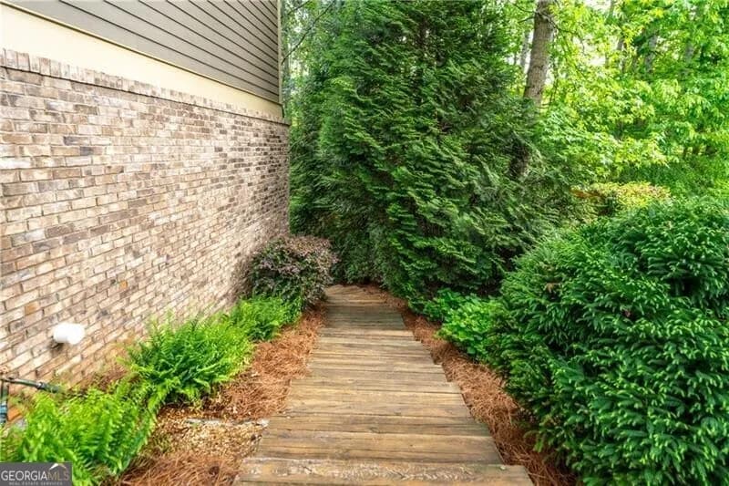 136 Lullwater Ln — photo 69 of 80