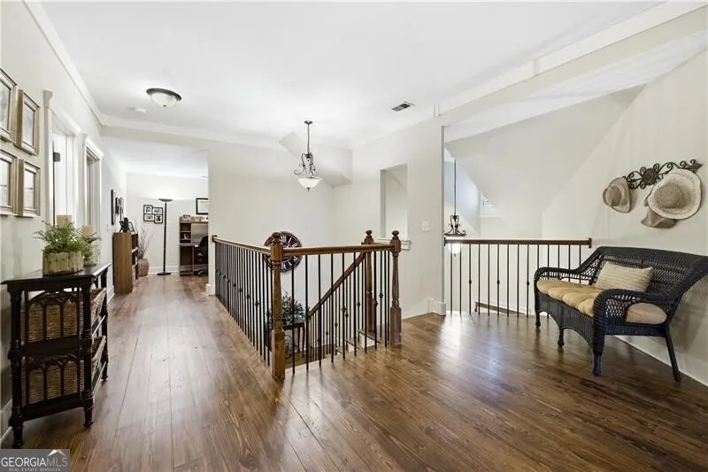 136 Lullwater Ln — photo 33 of 80