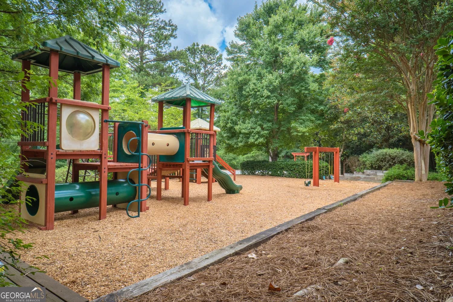 1011 Chestnut Creek Dr — photo 32 of 53