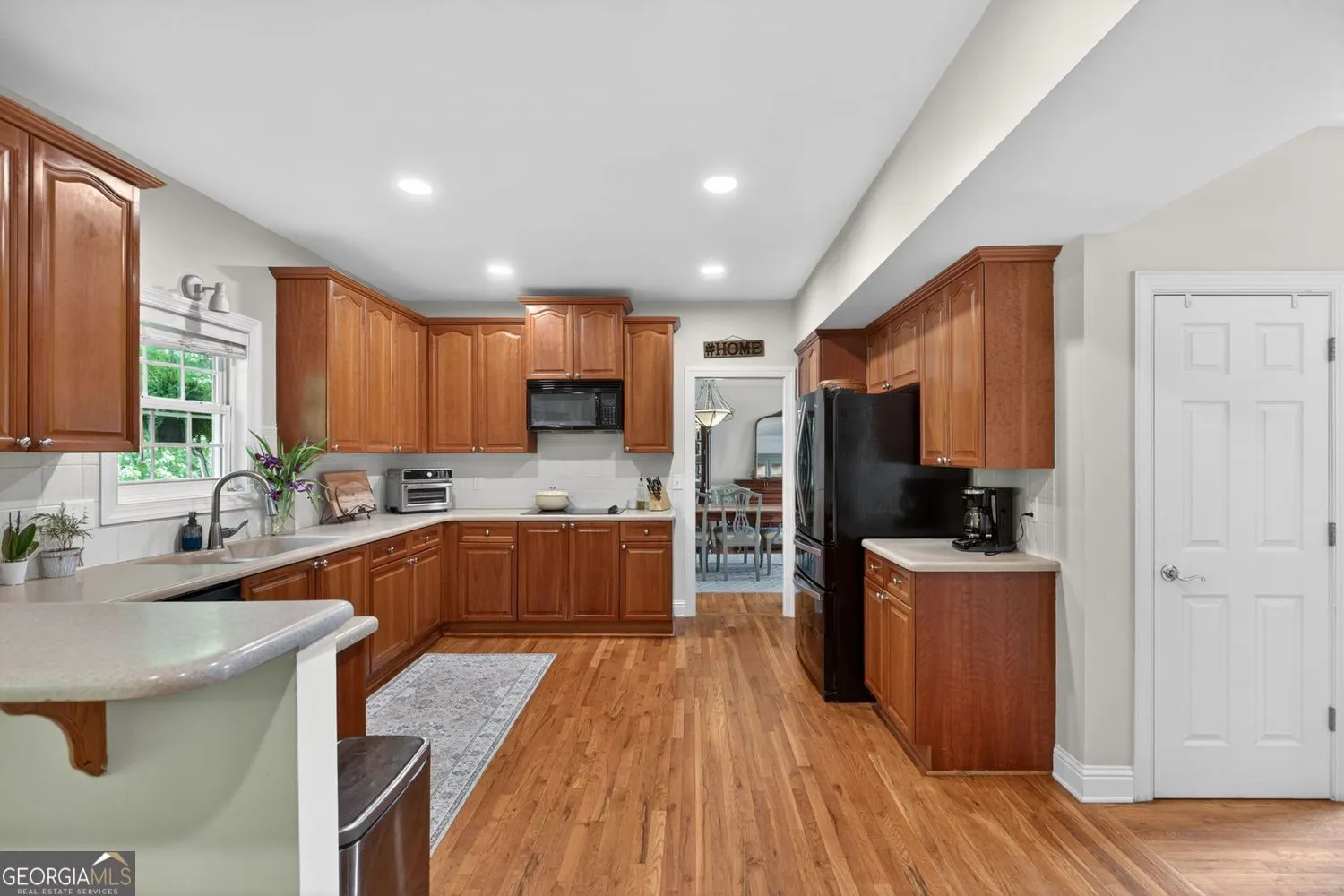 1011 Chestnut Creek Dr — photo 3 of 53