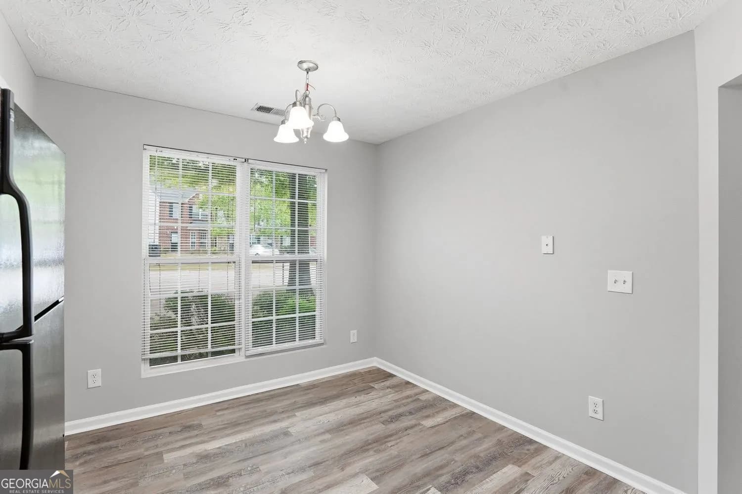 1792 Gold Finch Way — photo 4 of 29