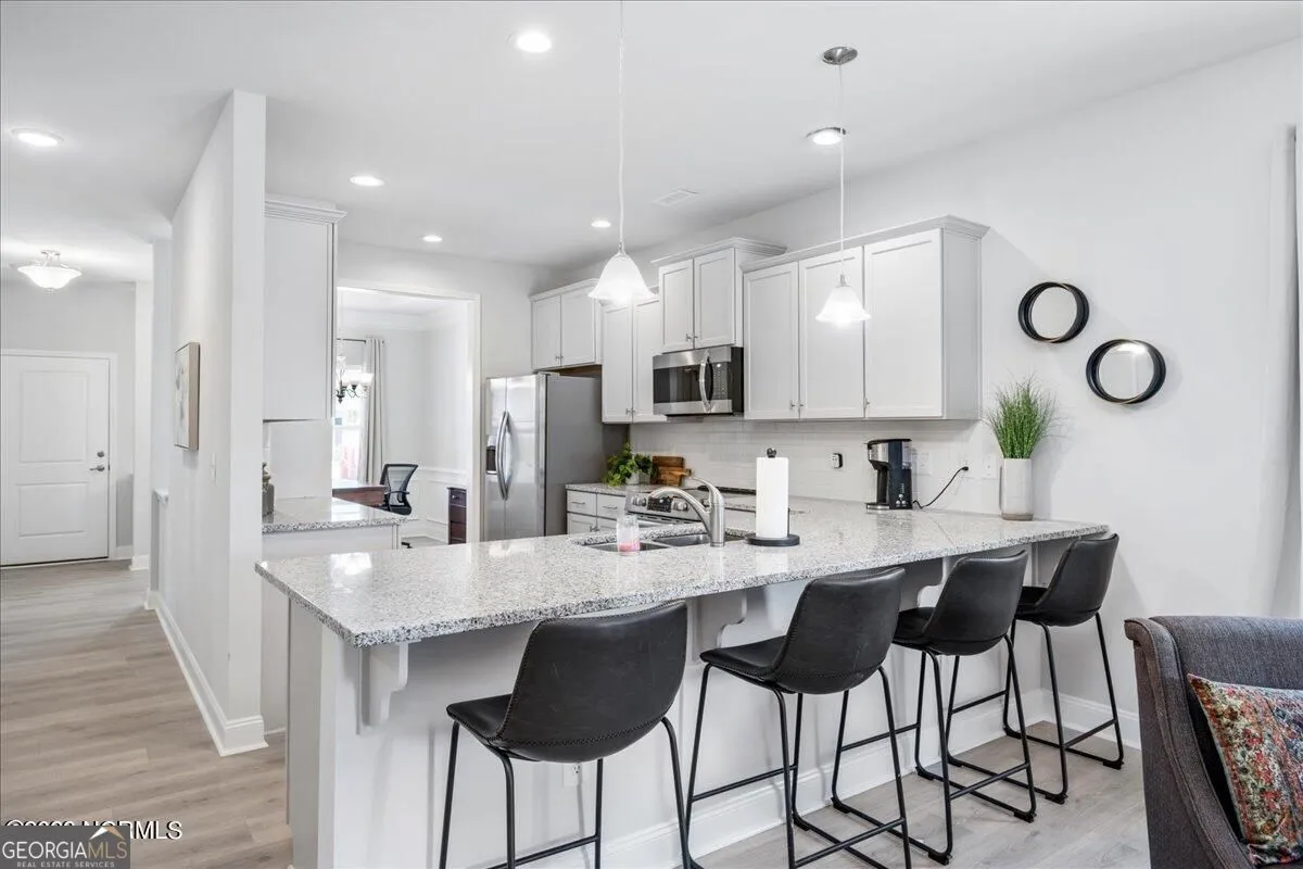 205 Laney Dr — photo 15 of 19