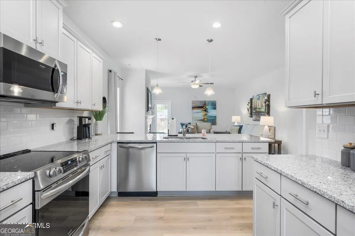 205 Laney Dr — photo 18 of 19