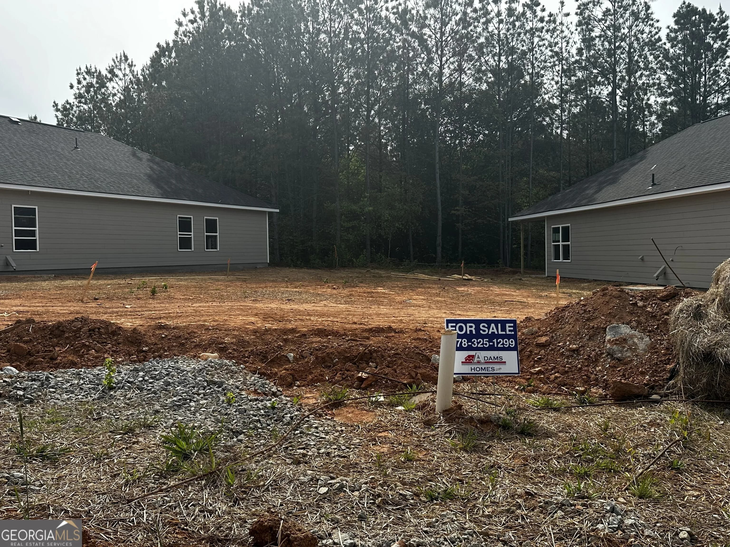 207 Laney Dr — photo 2 of 25