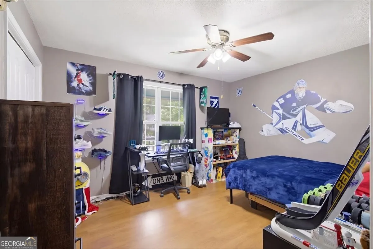 108 Misty Oak Ln — photo 19 of 37