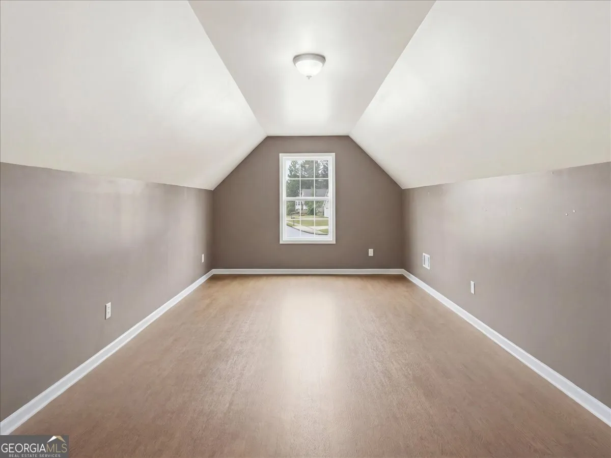 108 Misty Oak Ln — photo 22 of 37