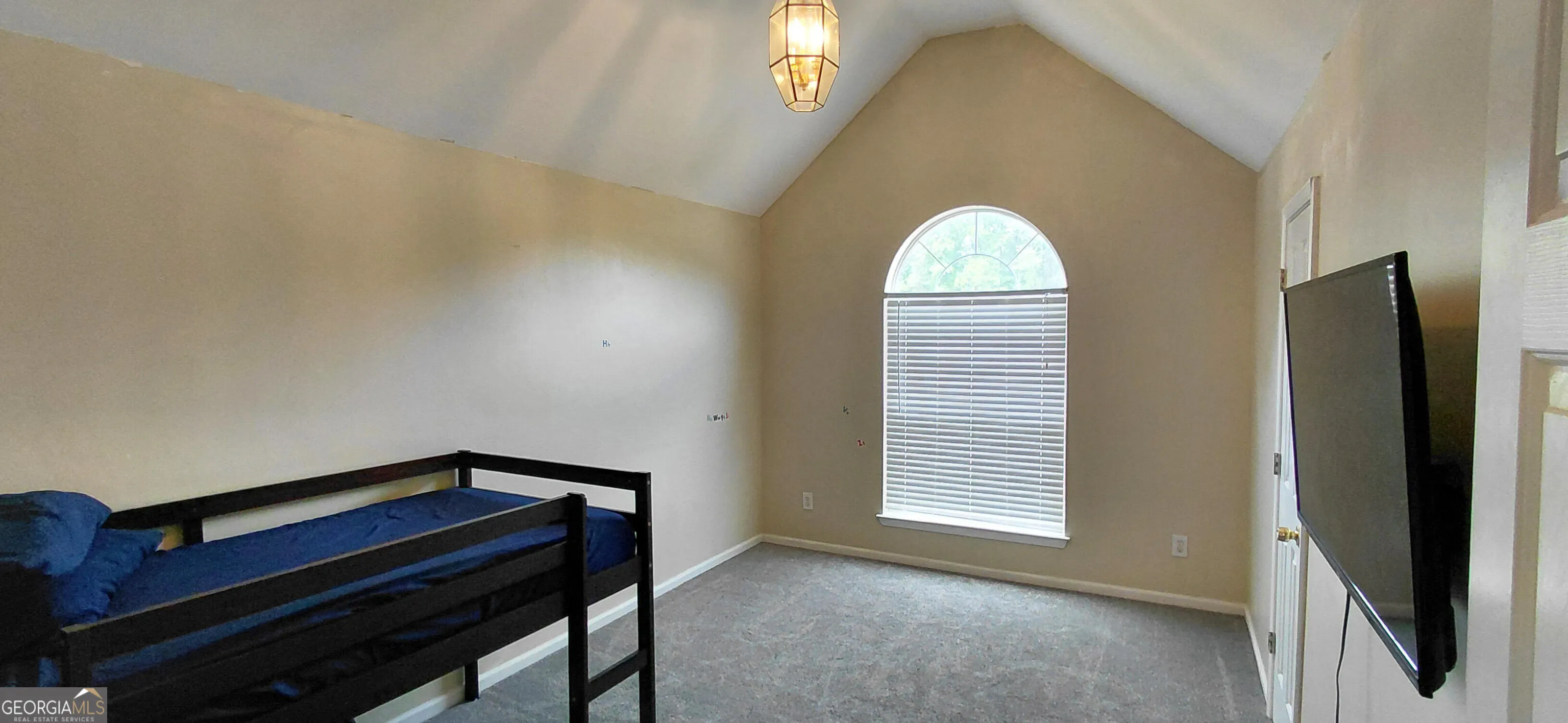 6715 Manor Creek Dr — photo 18 of 36