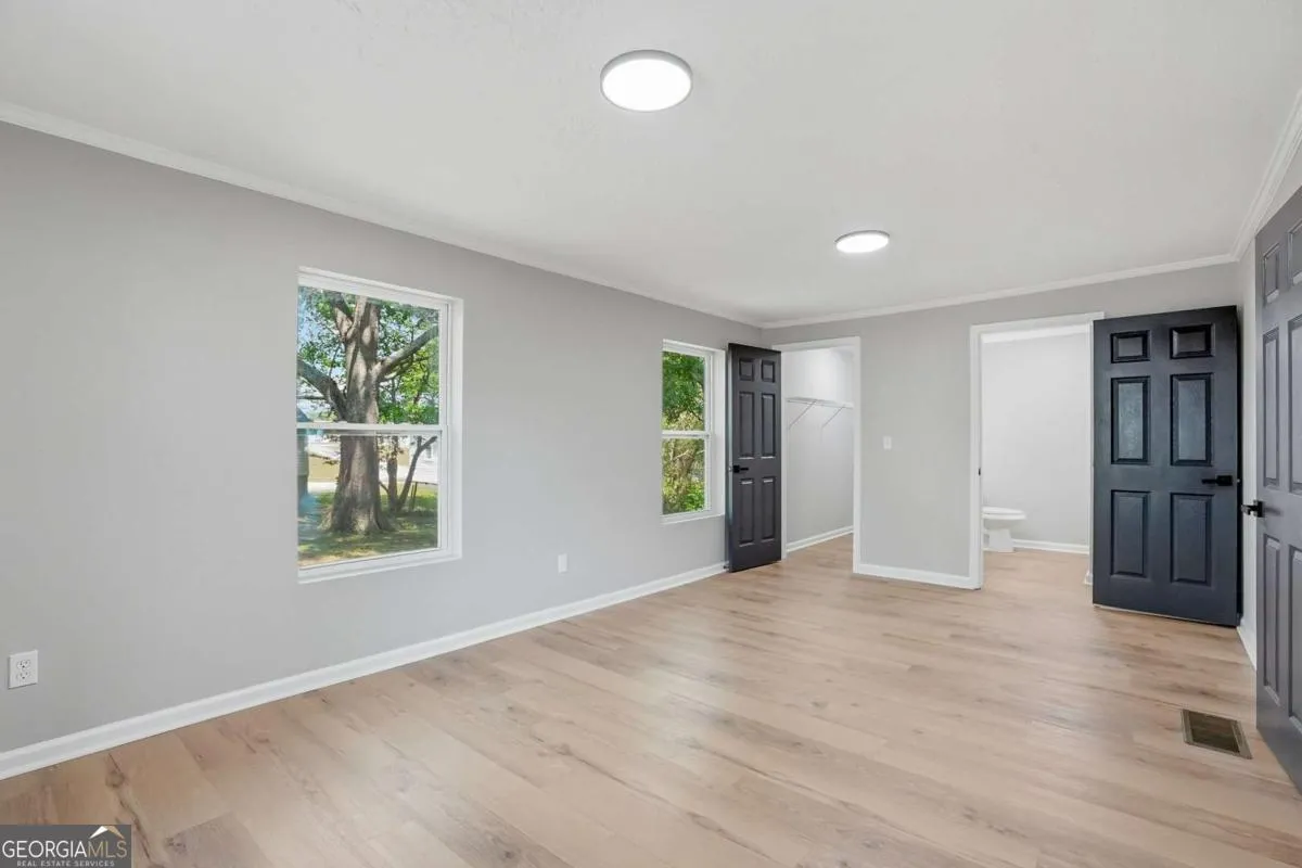 110 South St — photo 8 of 33