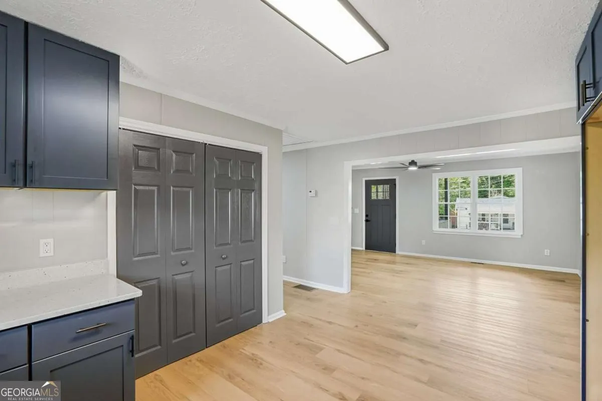 110 South St — photo 6 of 33