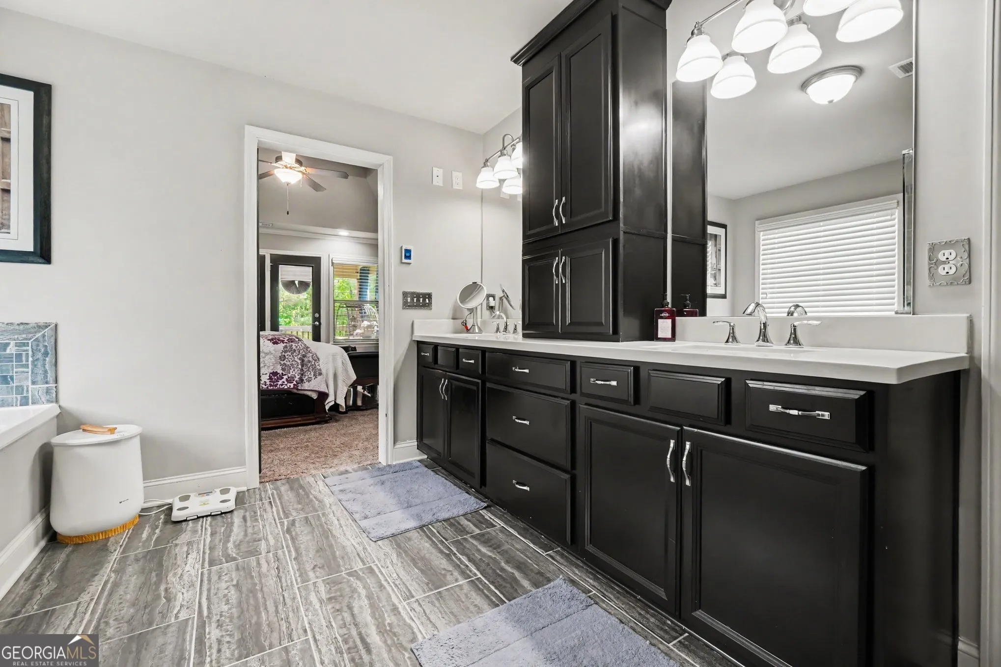 93 Grace Arbor Ln — photo 23 of 44