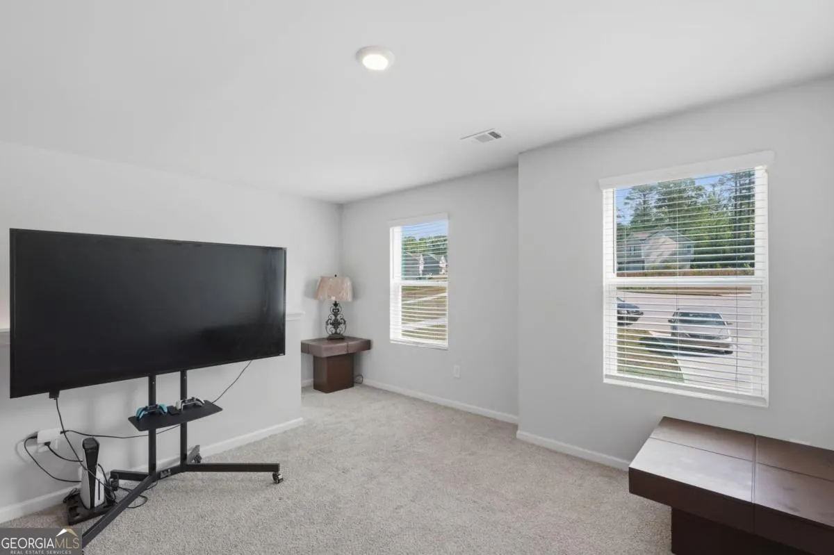 404 Cassidy Trl — photo 3 of 28
