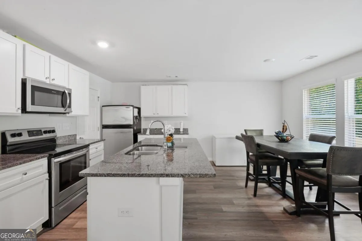 404 Cassidy Trl — photo 22 of 28