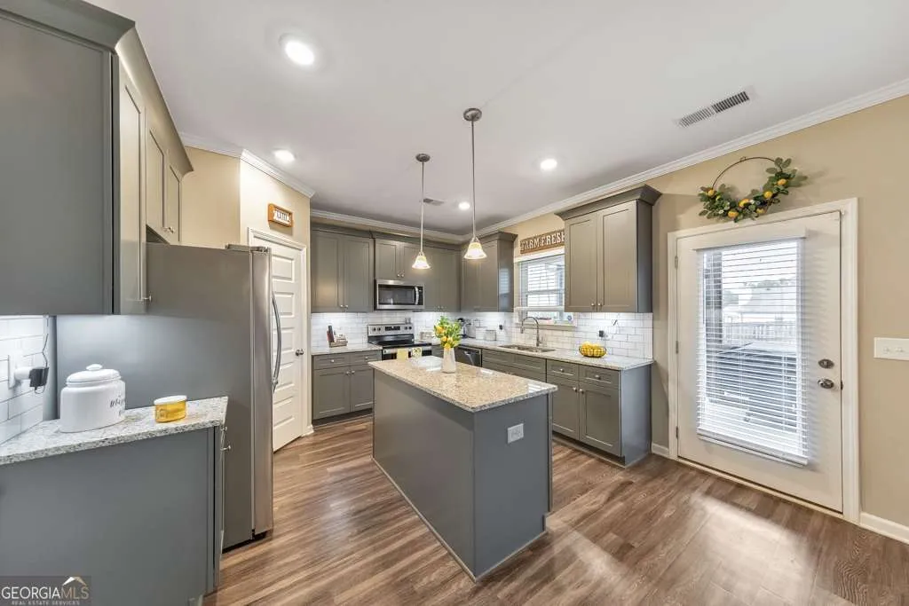 54 Ashbridge Ln — photo 51 of 51