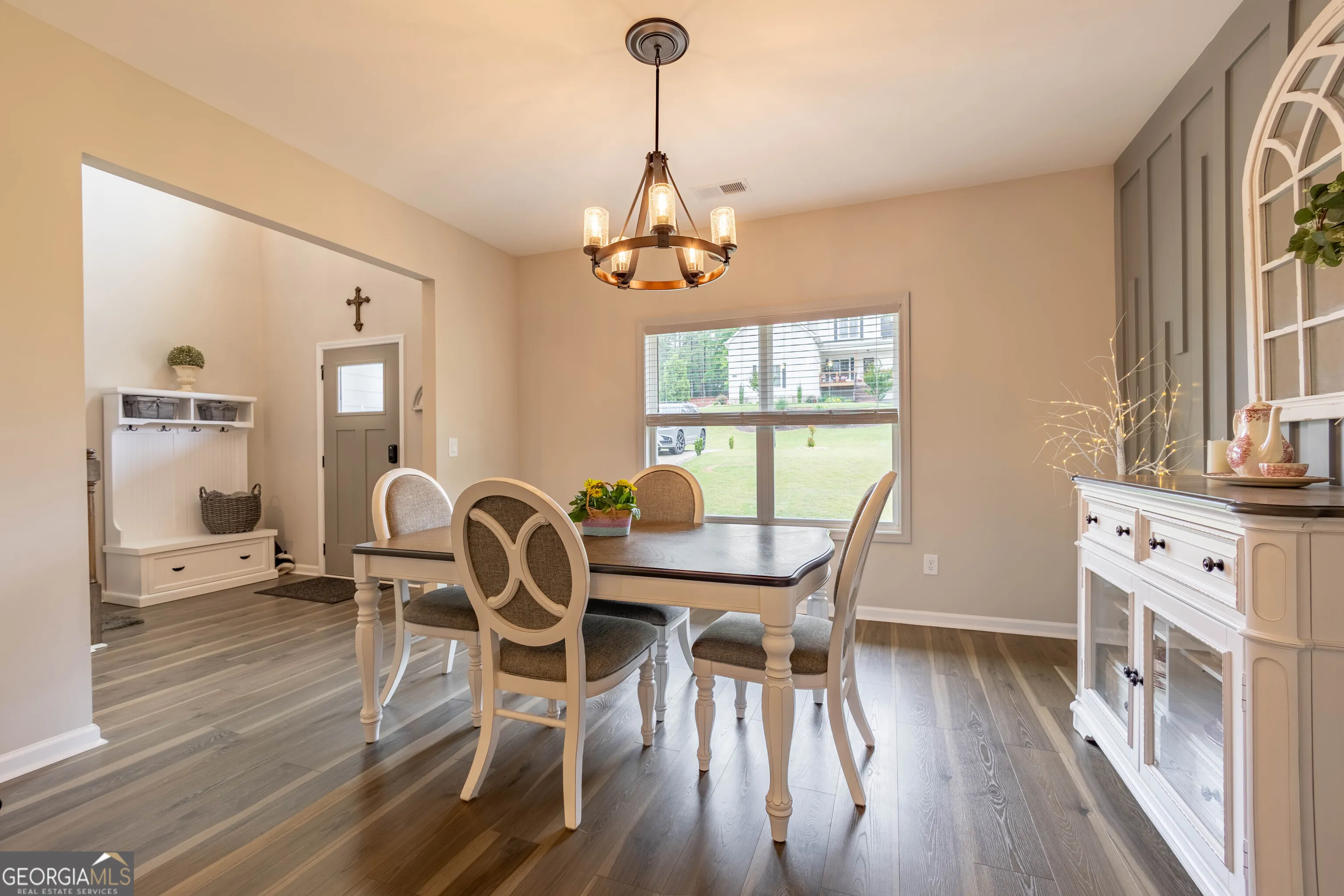 157 Kris St — photo 4 of 53