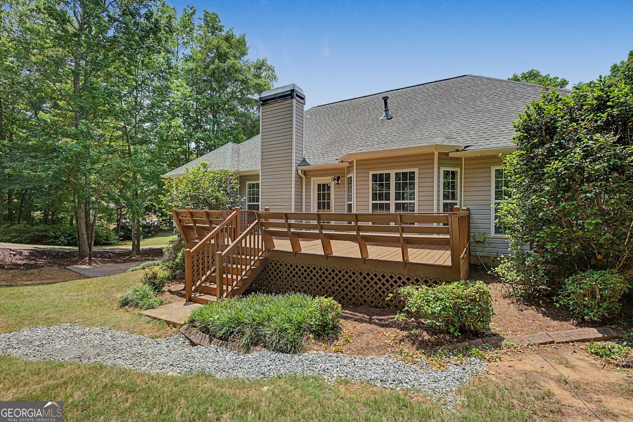 222 Riverstone Dr — photo 33 of 56