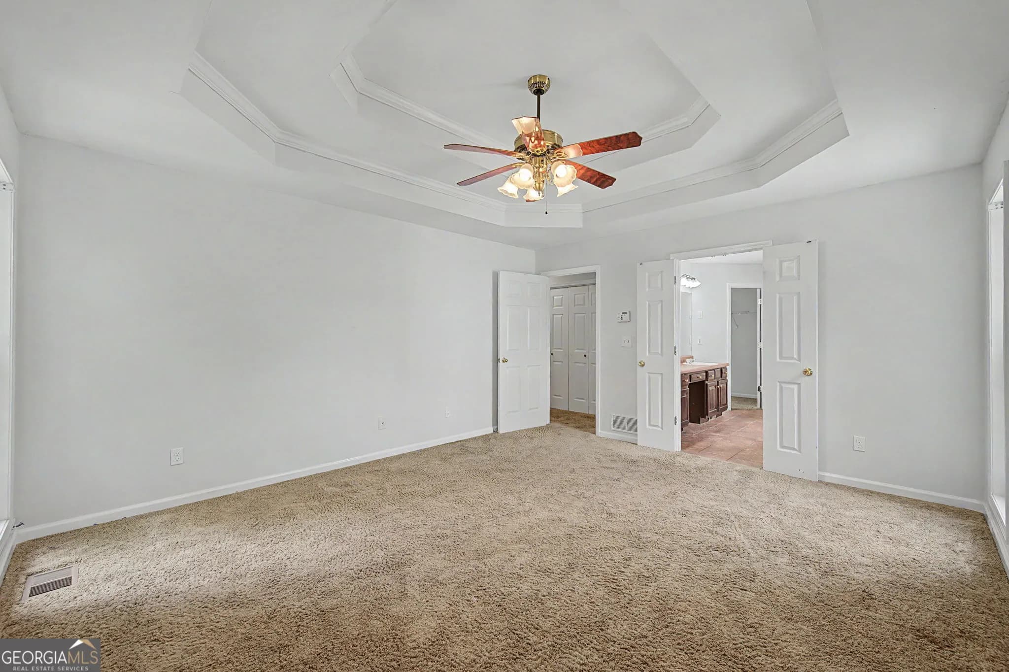 222 Riverstone Dr — photo 21 of 56