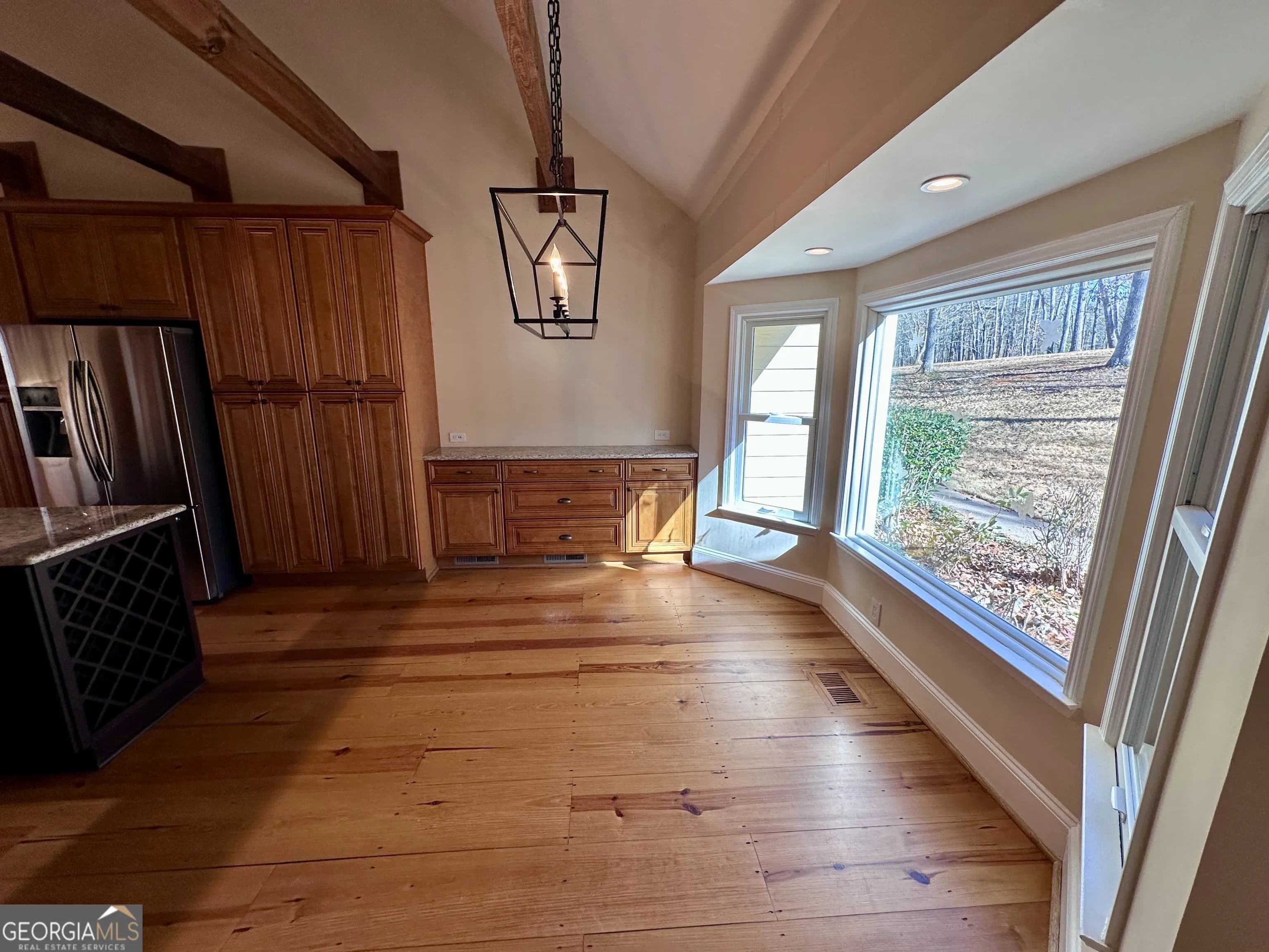 8518 Downs Rd — photo 14 of 82
