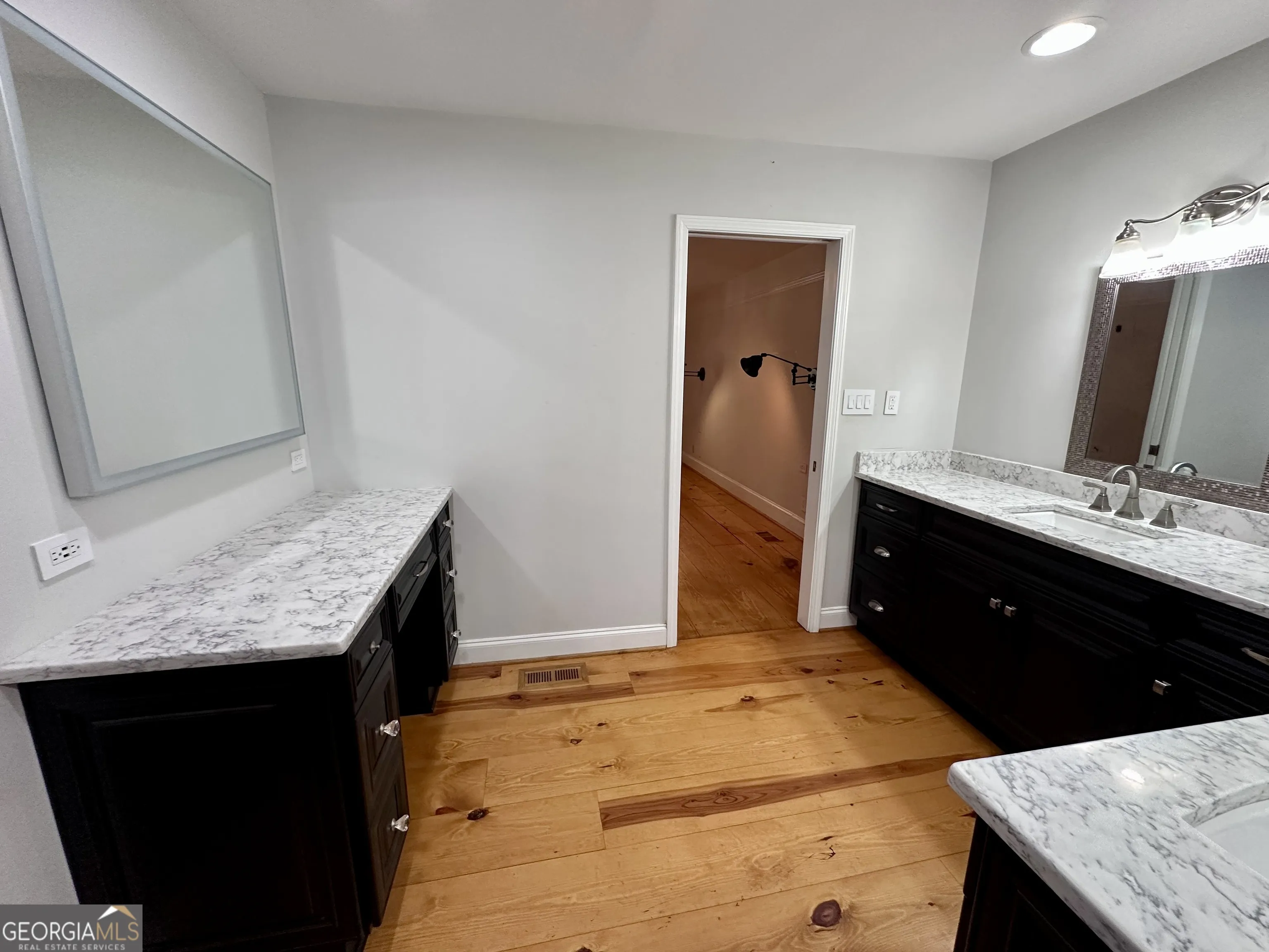 8518 Downs Rd — photo 33 of 82