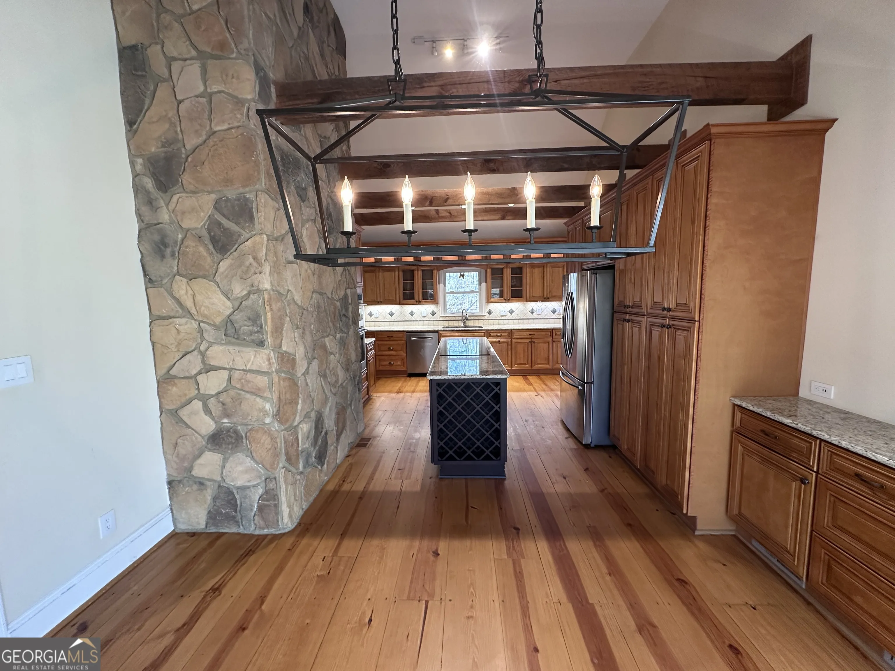 8518 Downs Rd — photo 10 of 82