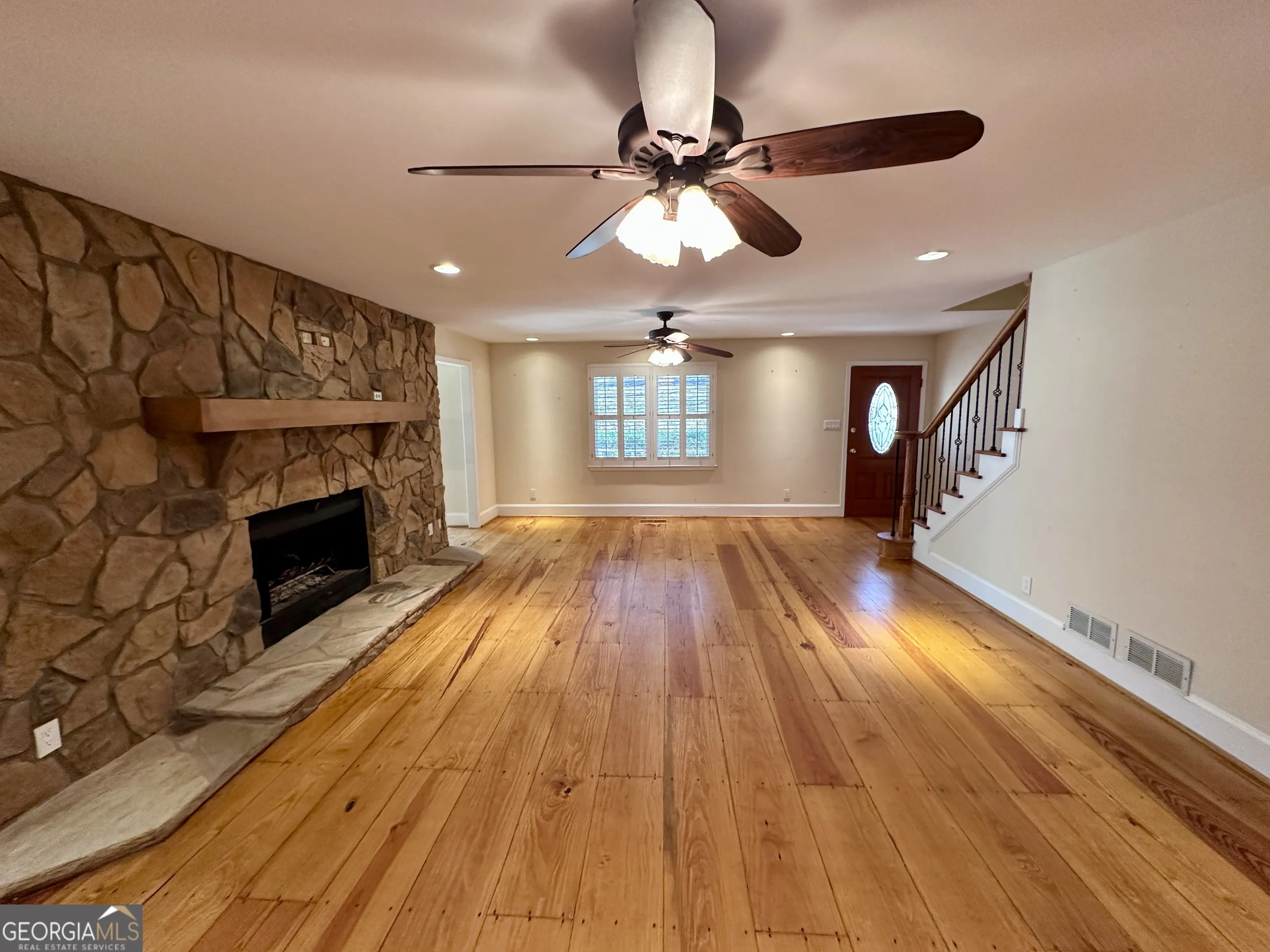 8518 Downs Rd — photo 13 of 82