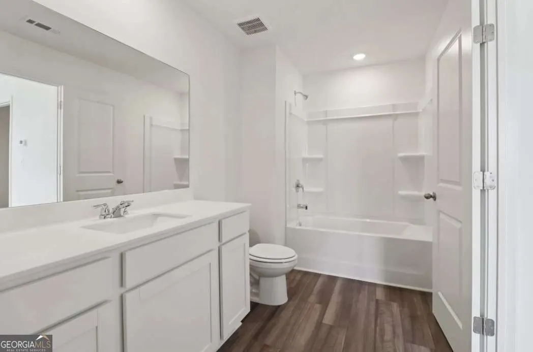 3002 Osier Cir — photo 8 of 10