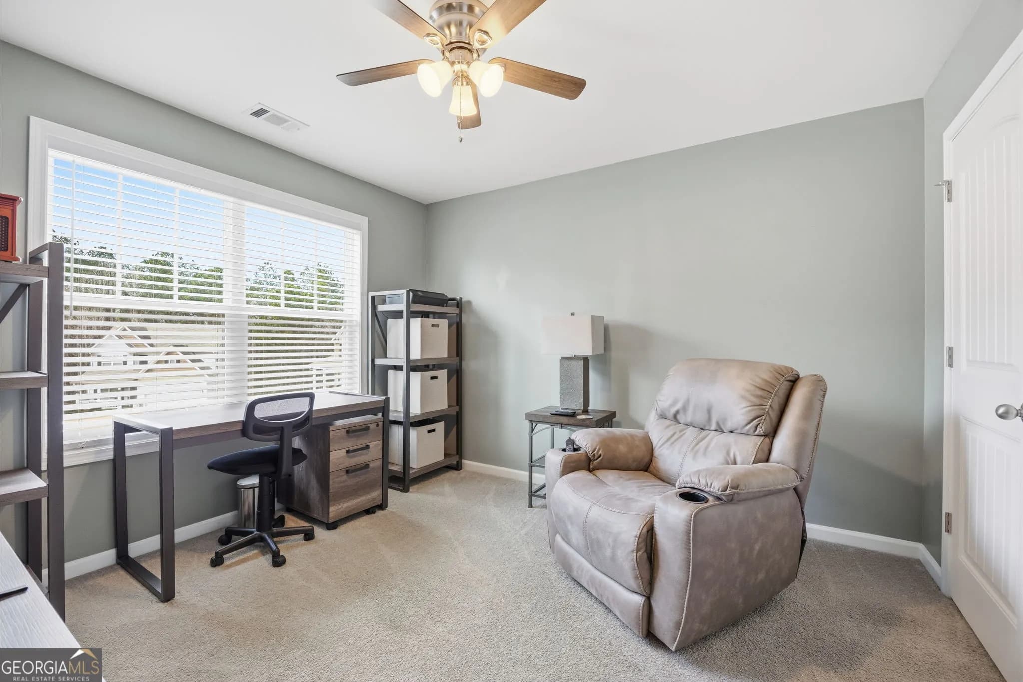 592 Willow Springs Dr — photo 11 of 27