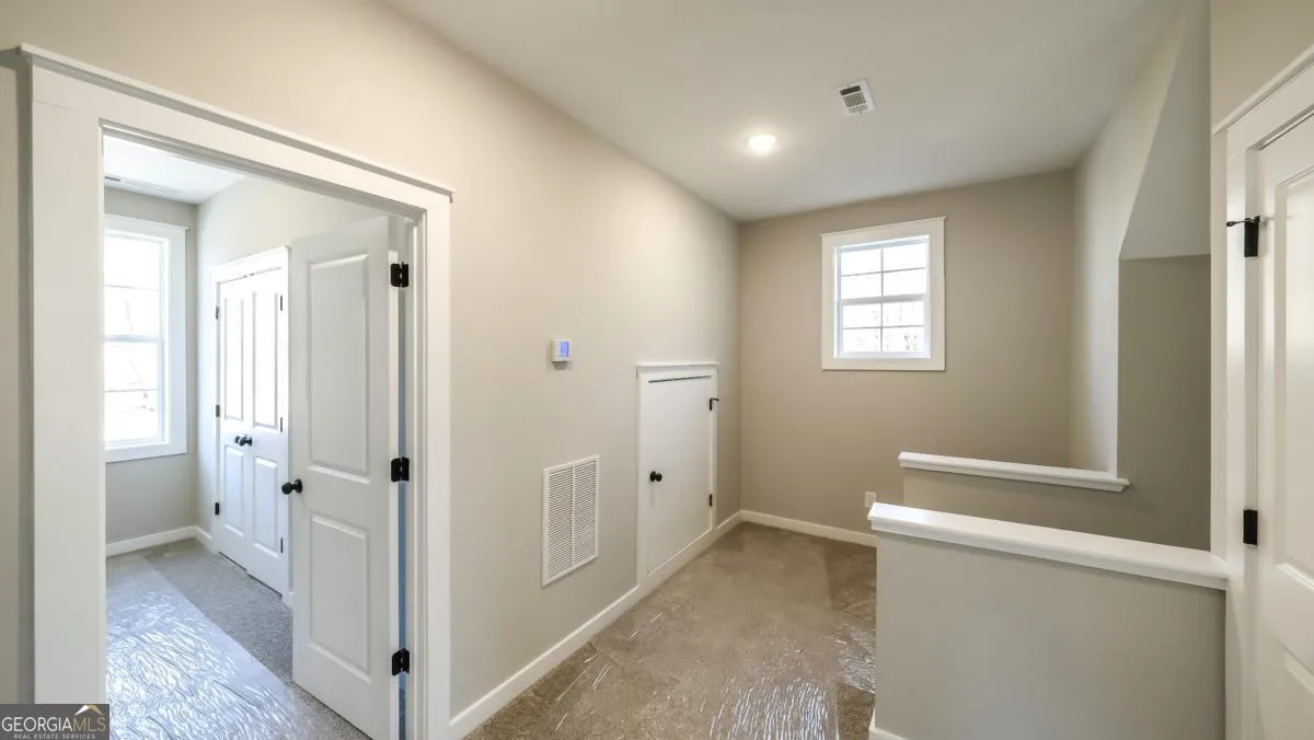 485 West Ave — photo 19 of 41