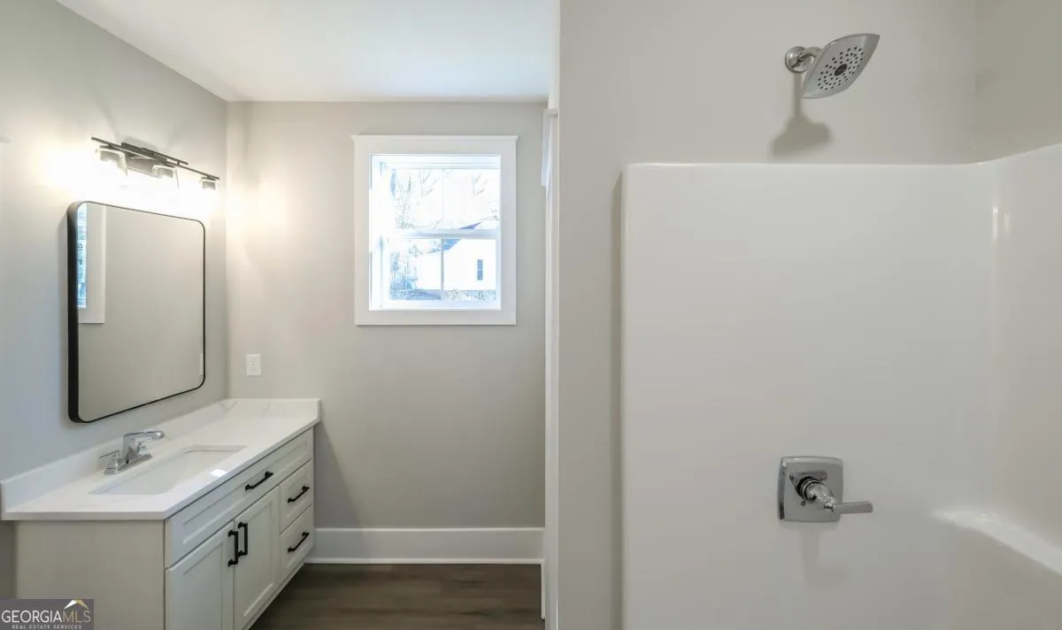 485 West Ave — photo 14 of 41