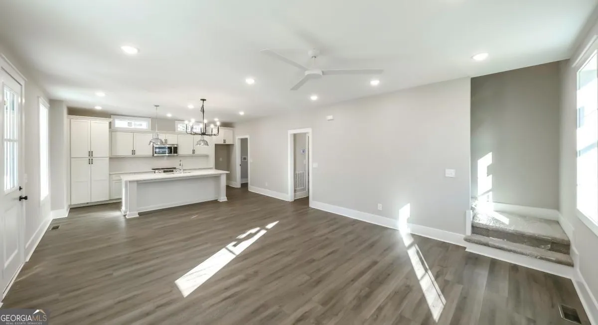 485 West Ave — photo 38 of 41