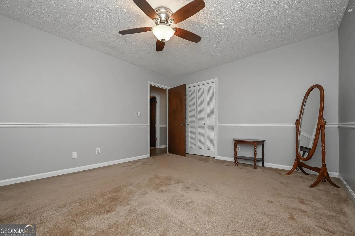 4701 E Glen Ridge Cir — photo 12 of 30