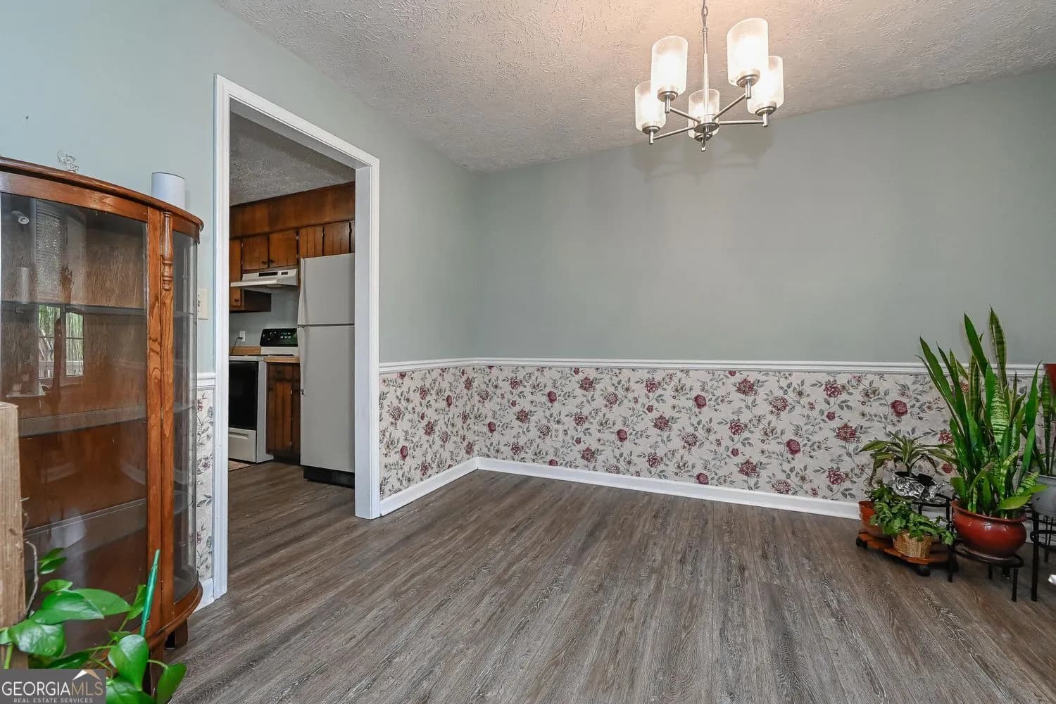 4701 E Glen Ridge Cir — photo 5 of 30