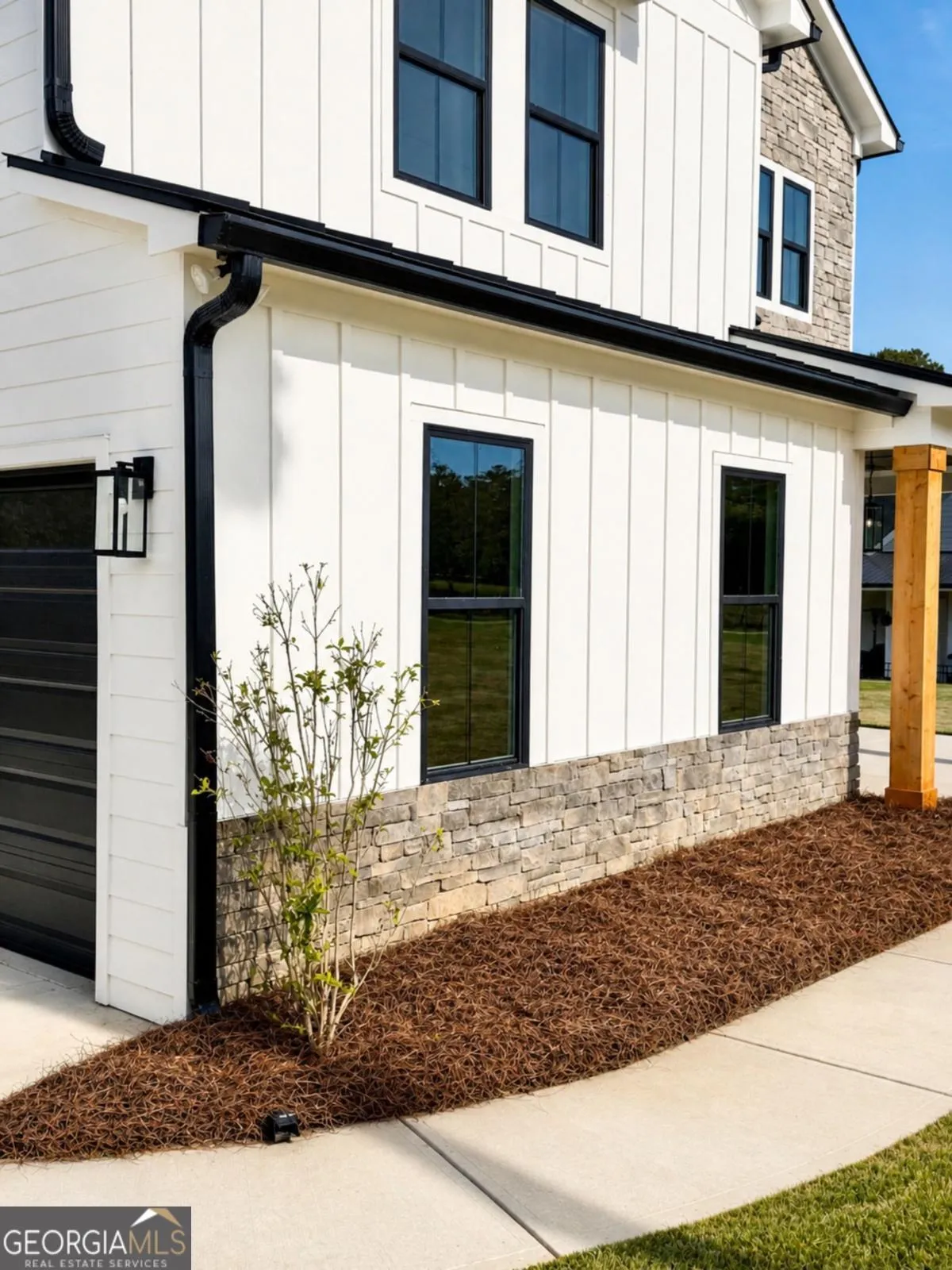 790 Ferguson Pl — photo 13 of 19