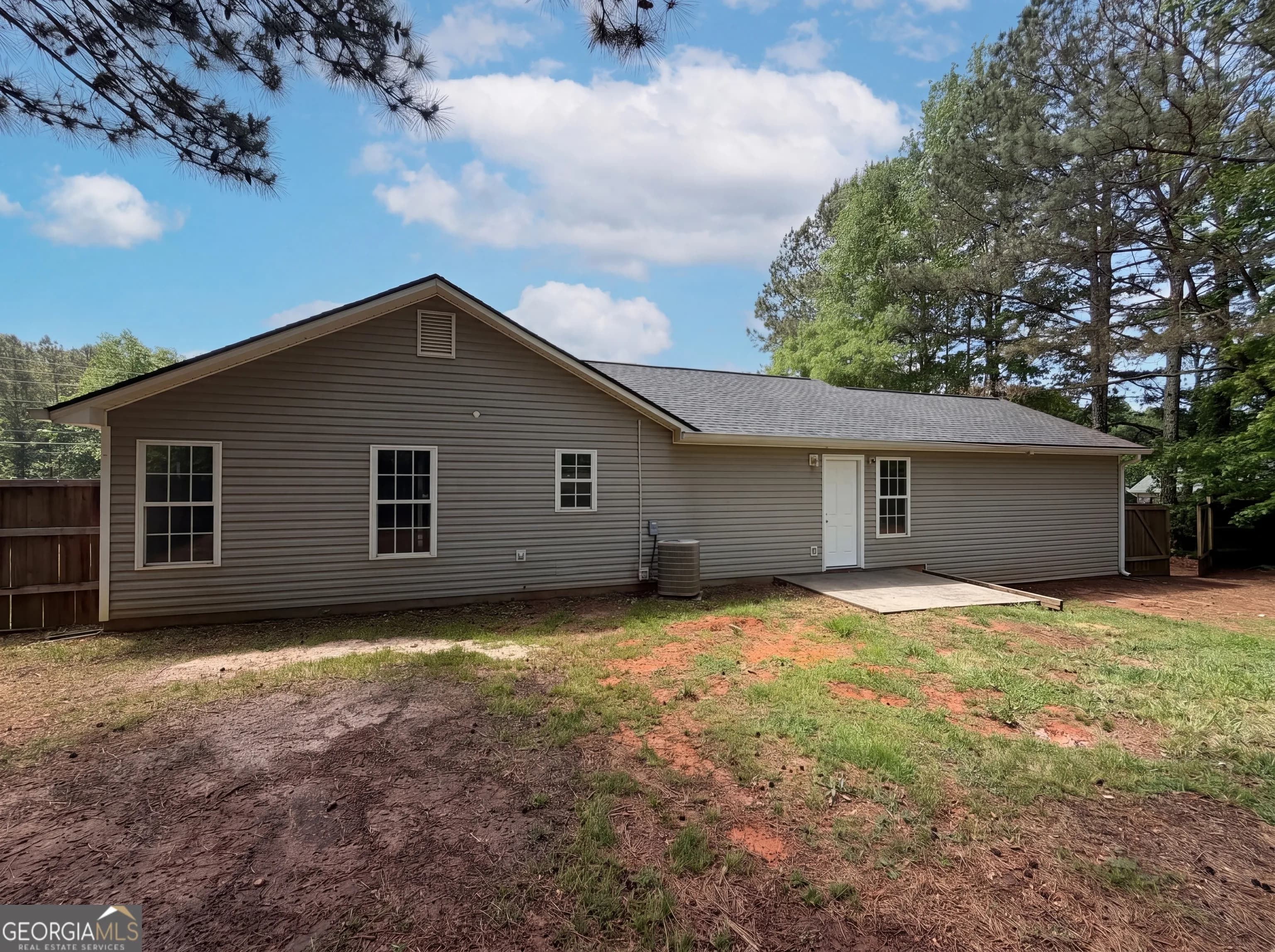 385 Southern Trace Dr — photo 11 of 21
