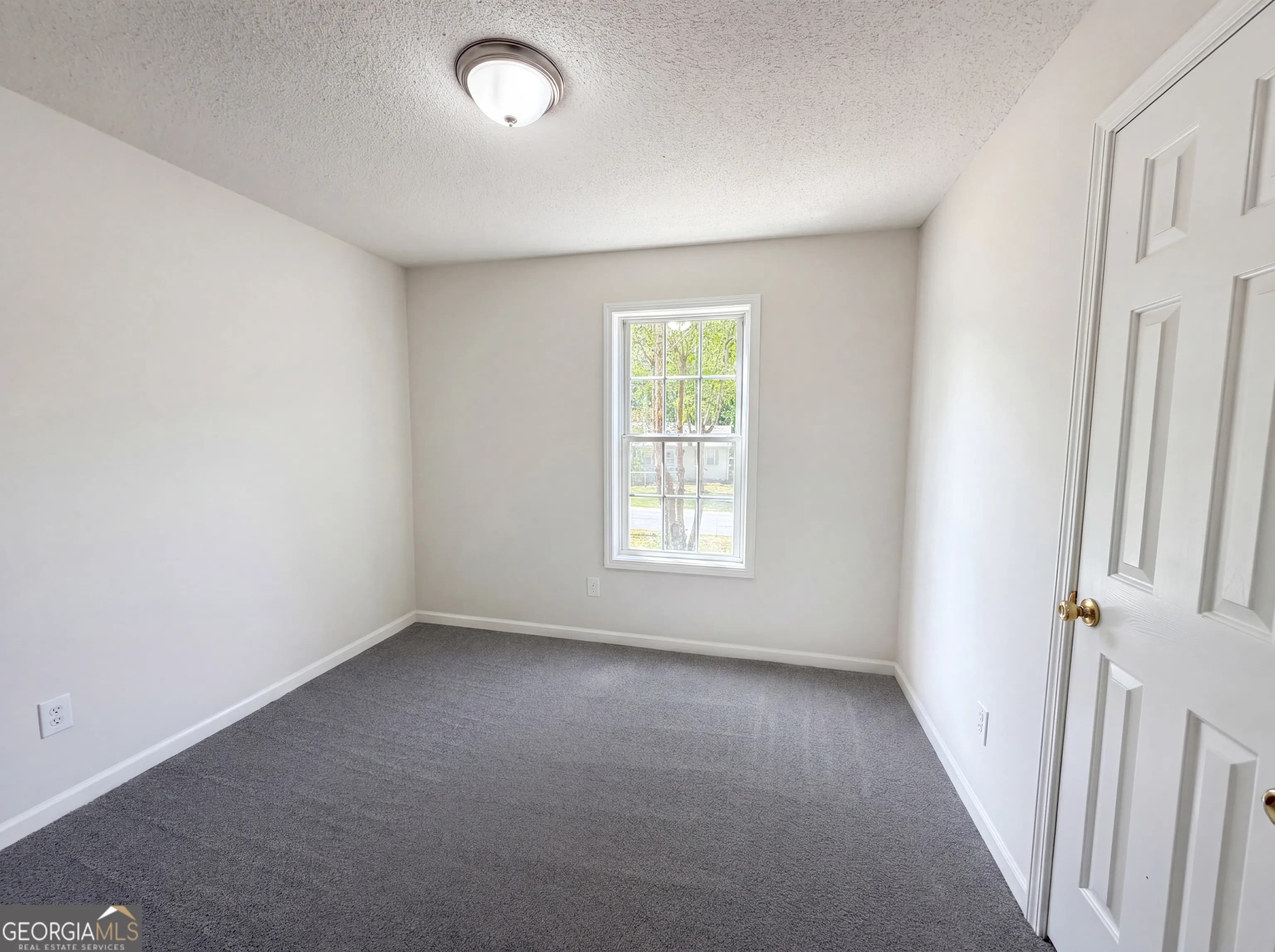 385 Southern Trace Dr — photo 18 of 21