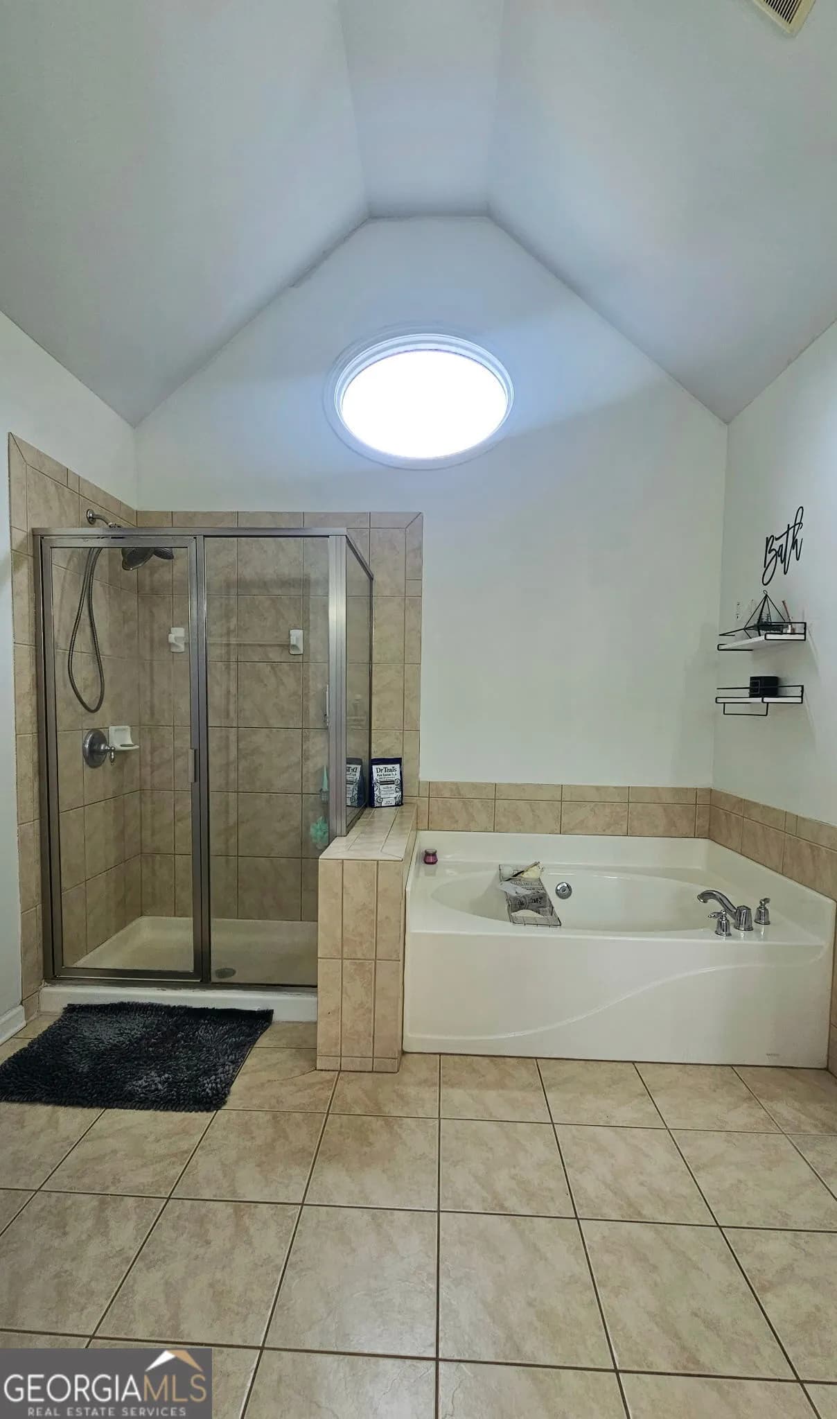 402 Homestead Dr — photo 20 of 39