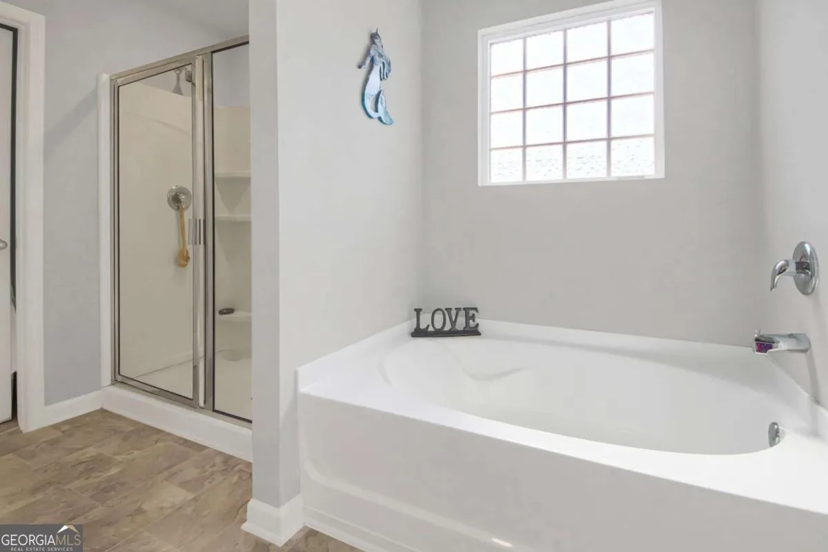 6806 Creekgate Way — photo 15 of 25