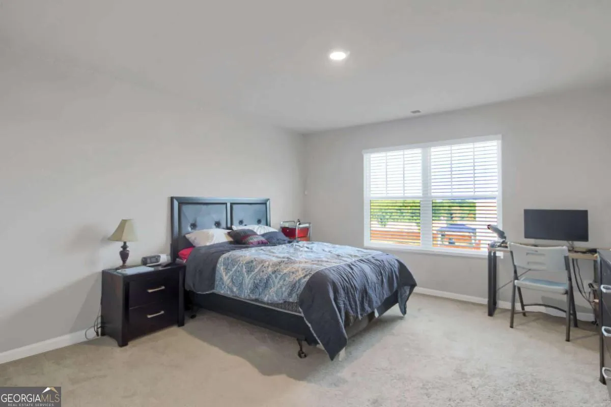 6806 Creekgate Way — photo 16 of 25