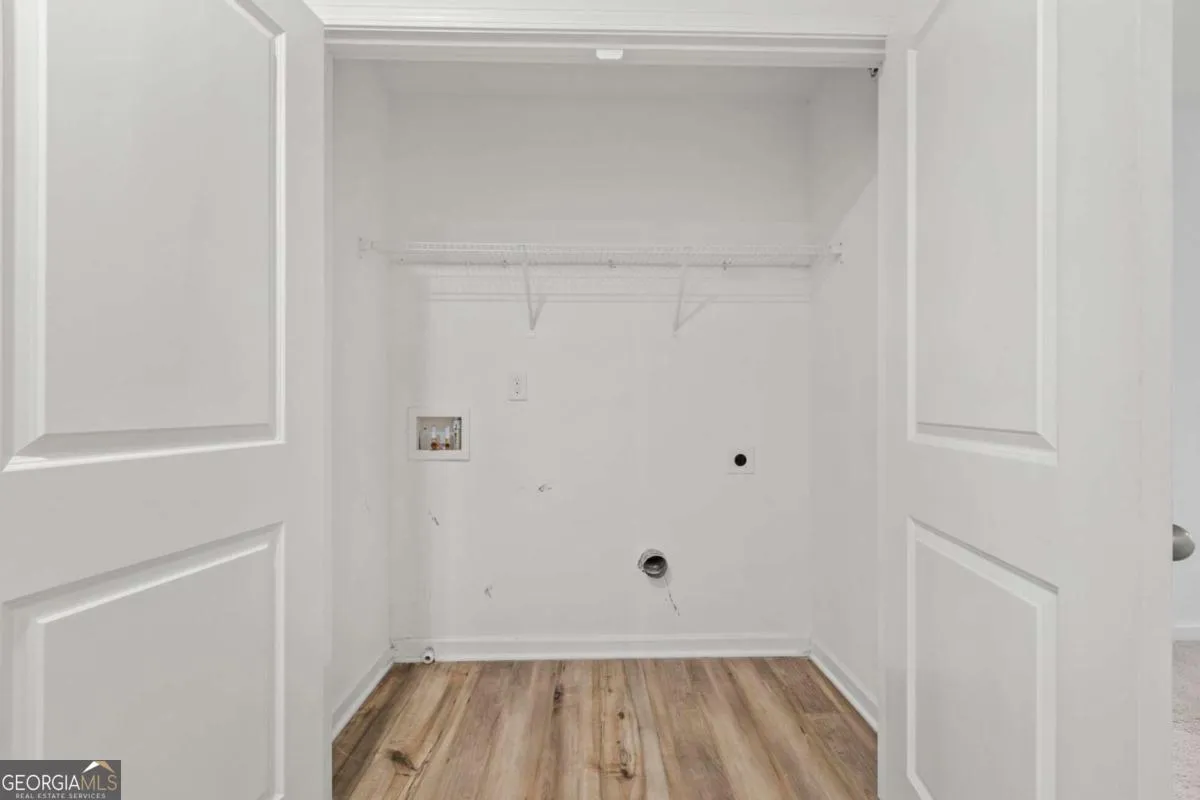 4420 Ryan St — photo 16 of 42