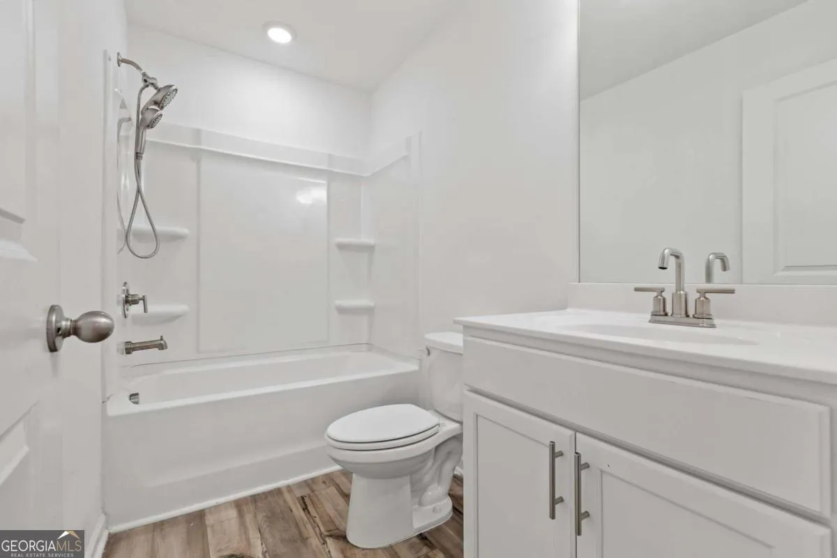 4420 Ryan St — photo 15 of 42