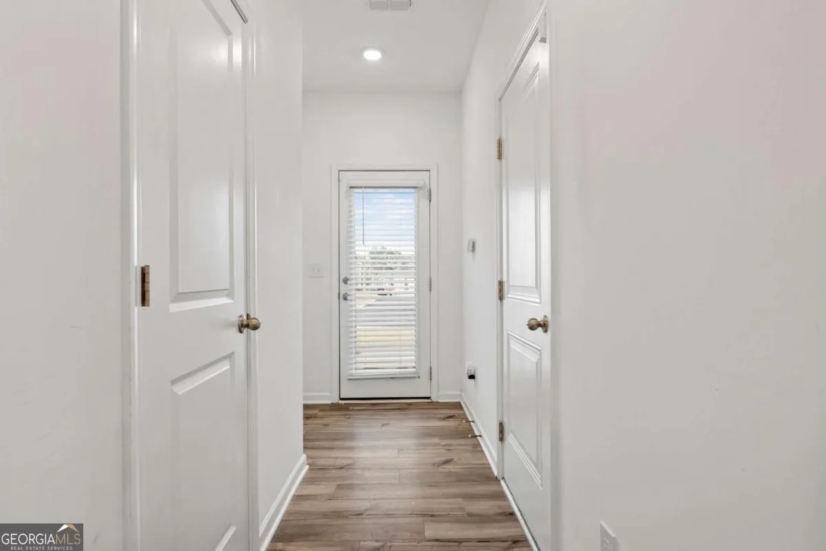4420 Ryan St — photo 39 of 42