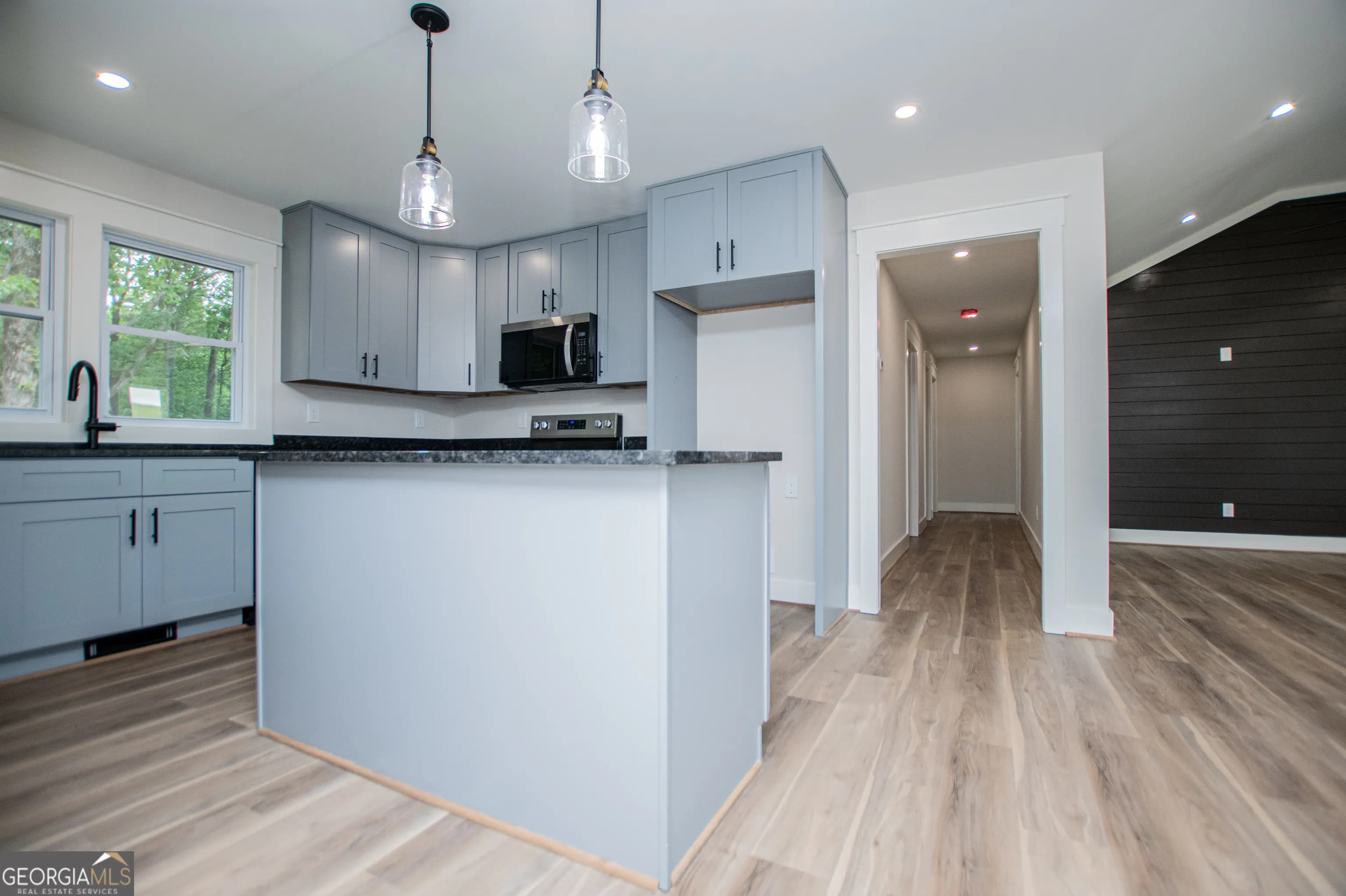 2454 Hilltop Dr — photo 8 of 56