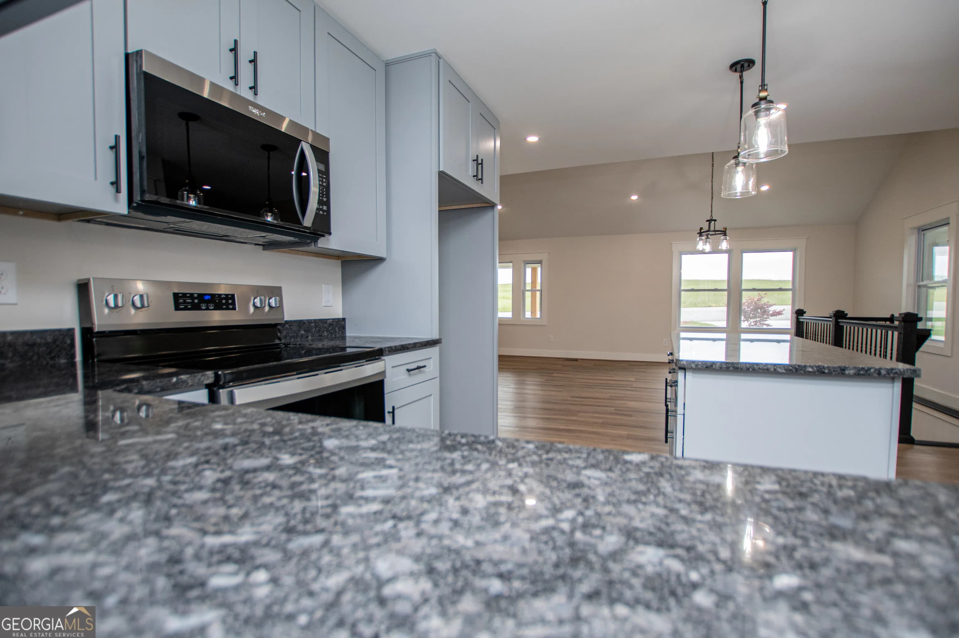 2454 Hilltop Dr — photo 9 of 56