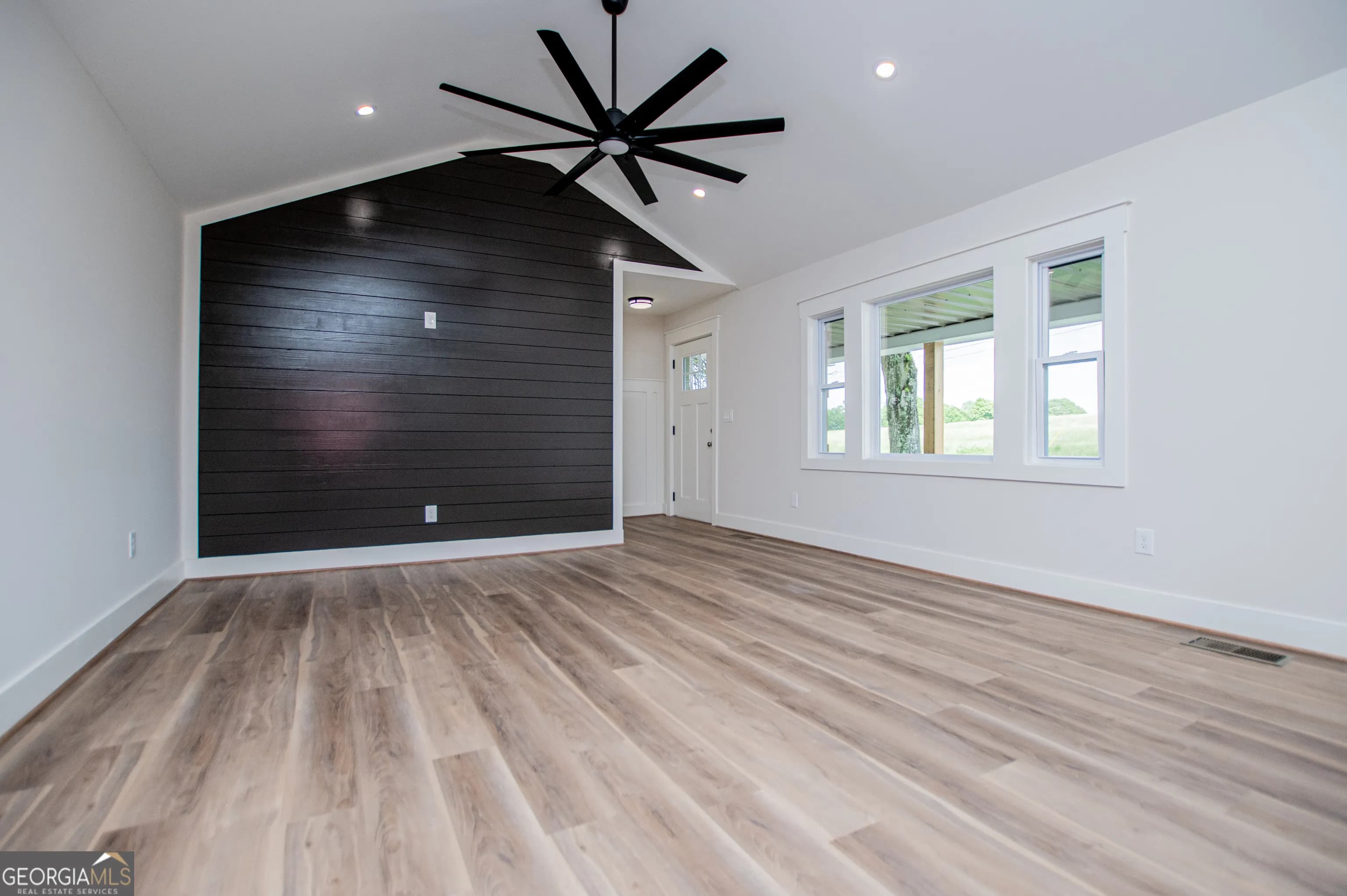 2454 Hilltop Dr — photo 54 of 56