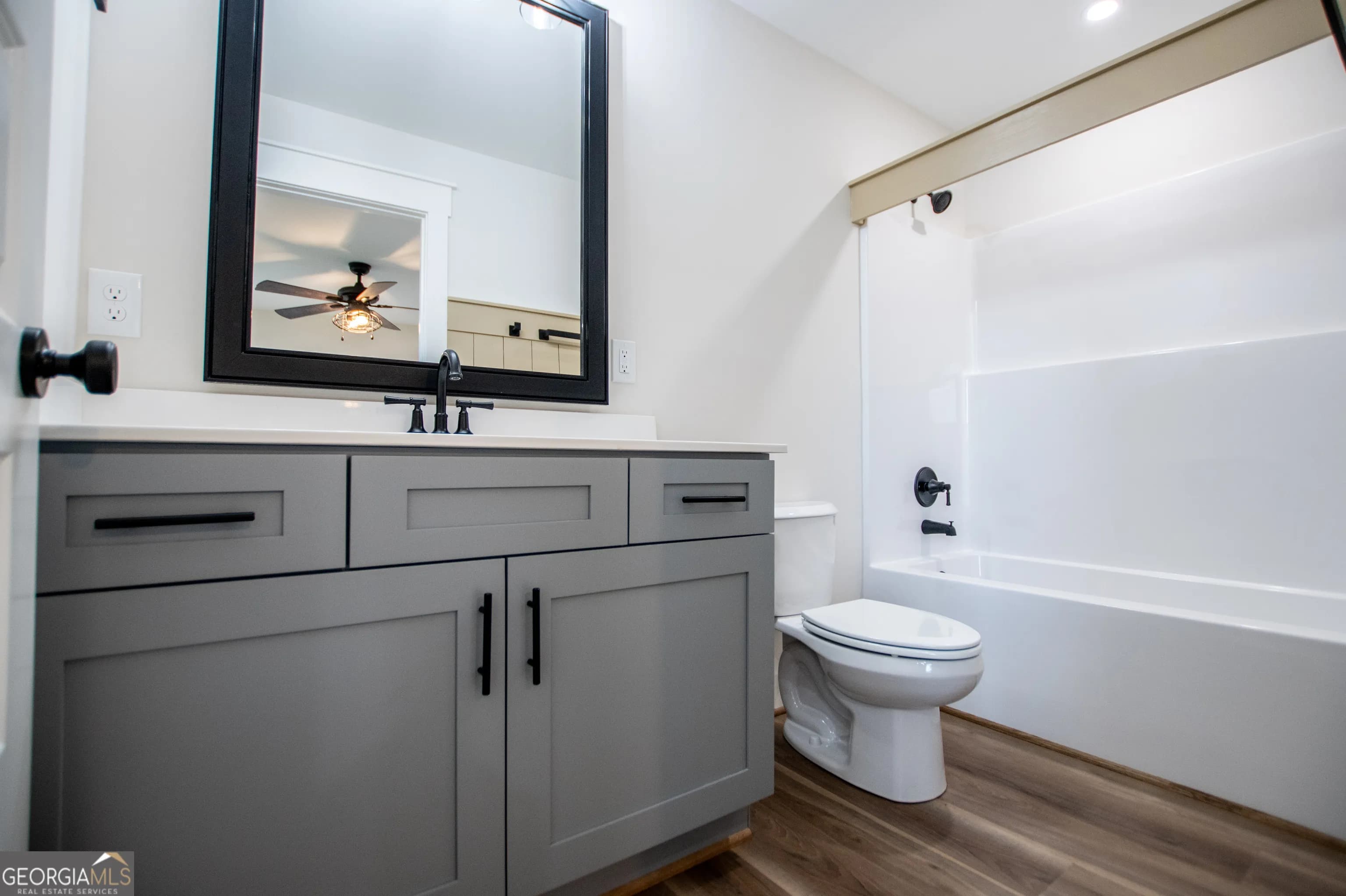 2454 Hilltop Dr — photo 32 of 56