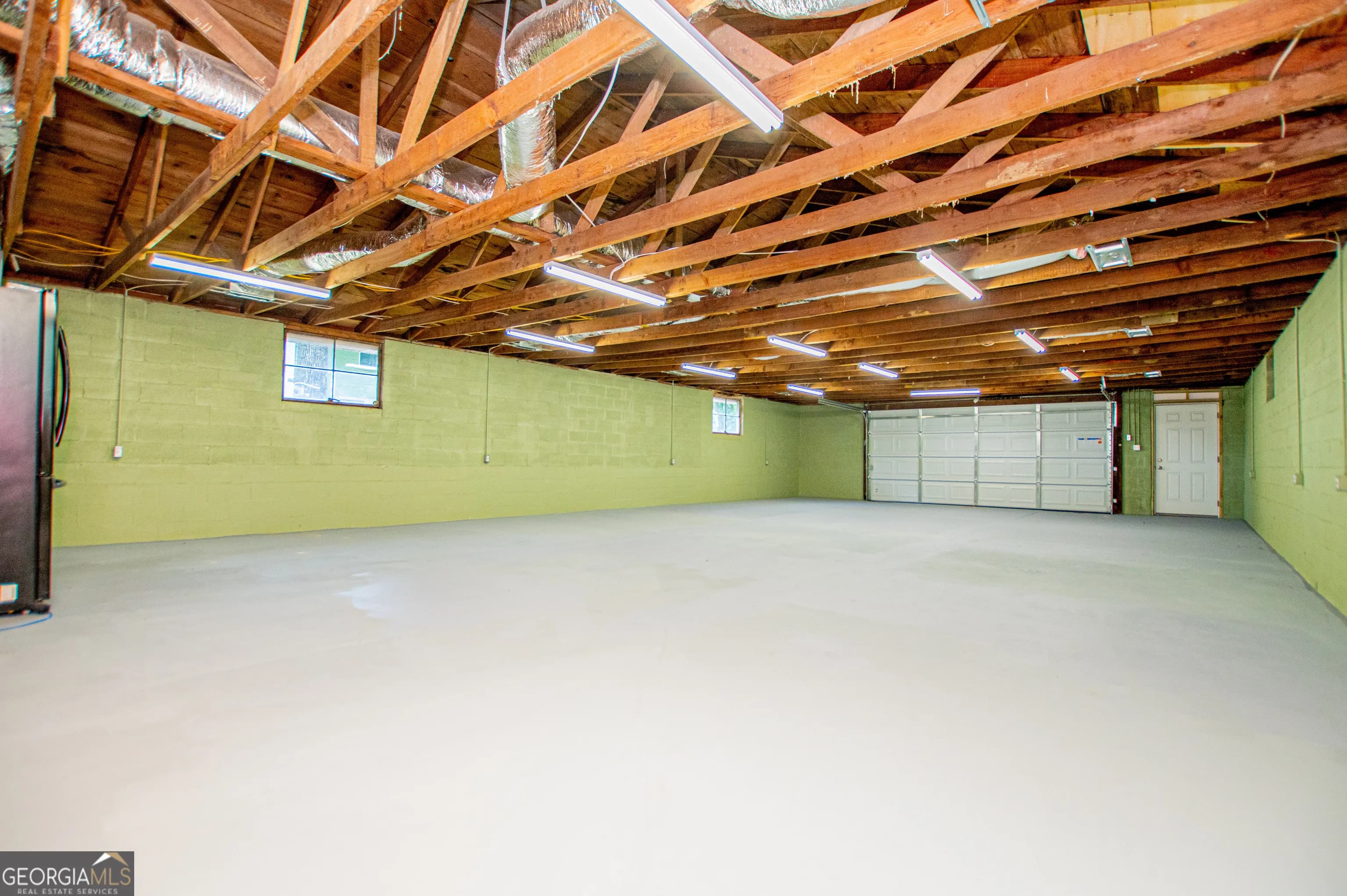 2454 Hilltop Dr — photo 41 of 56