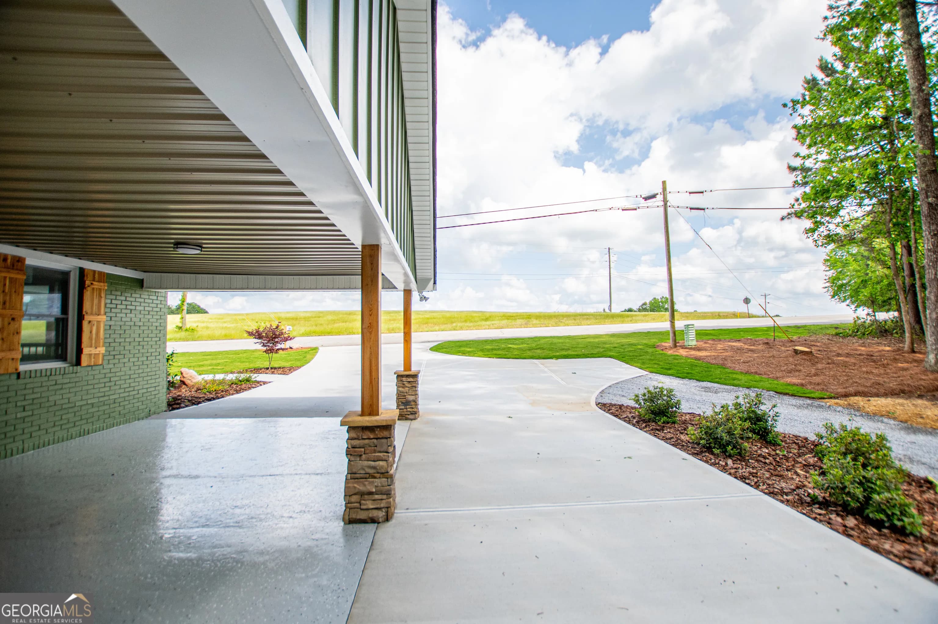 2454 Hilltop Dr — photo 35 of 56