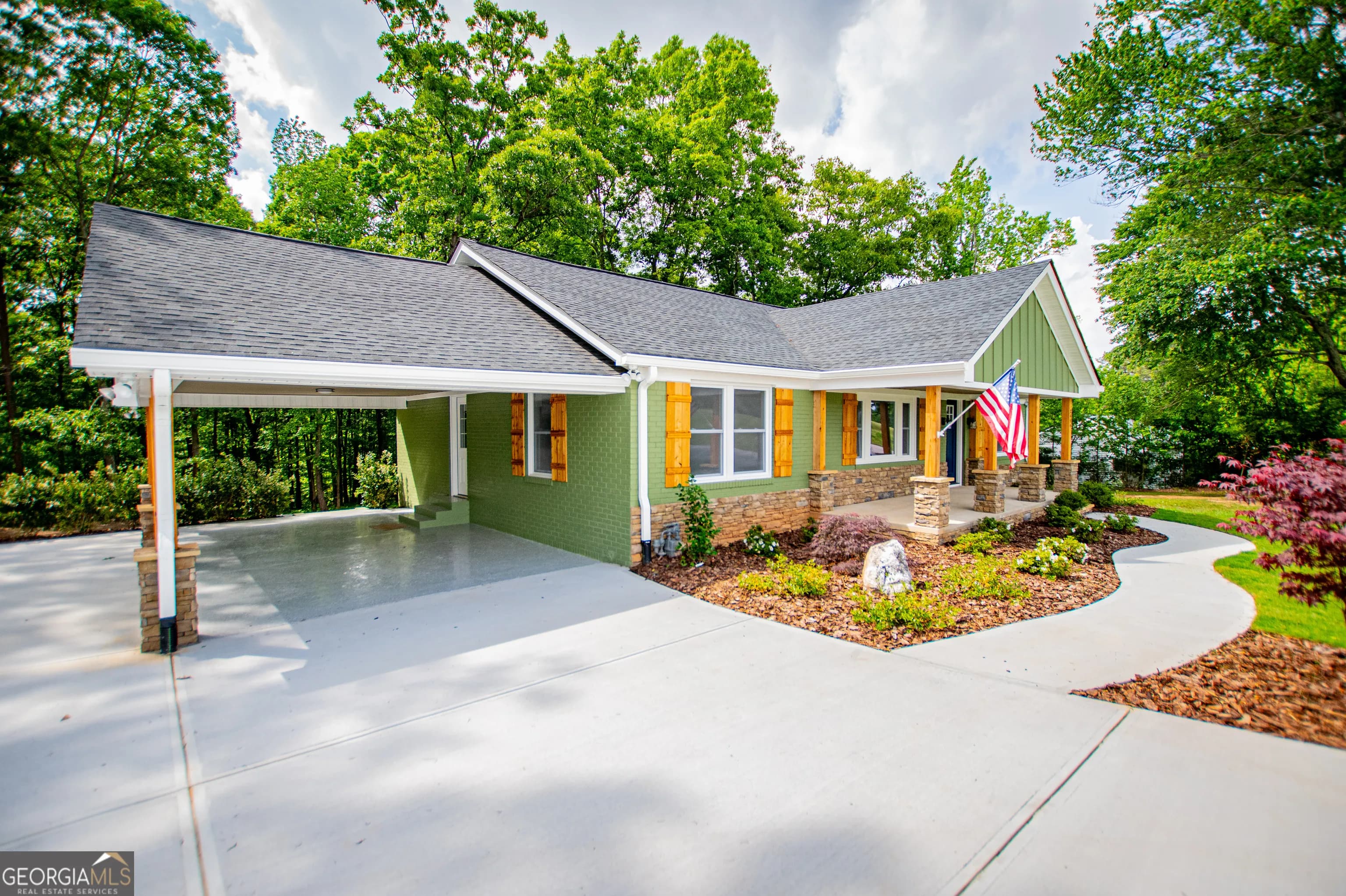 2454 Hilltop Dr — photo 13 of 56
