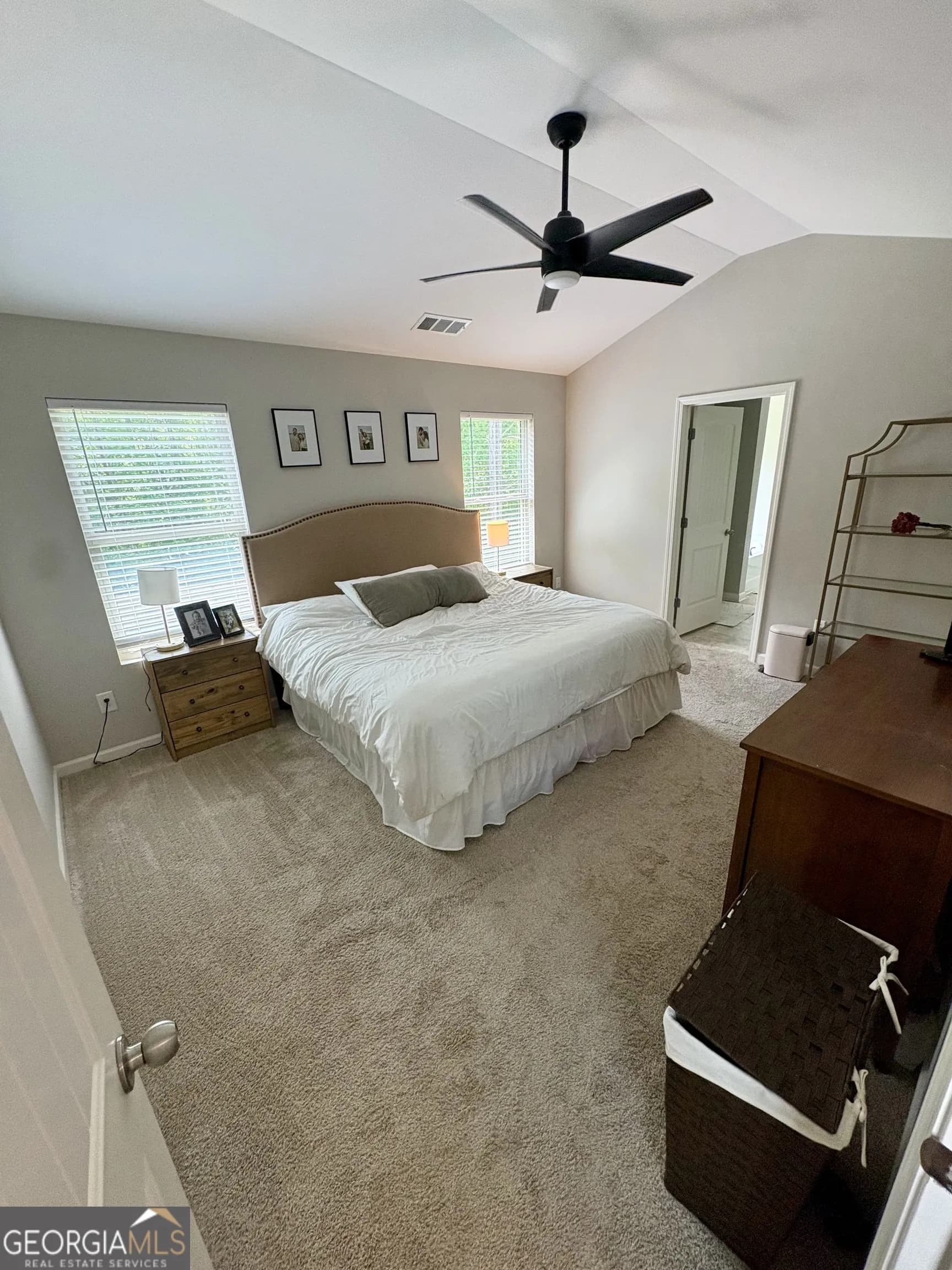 142 Sourwood Ln — photo 7 of 28